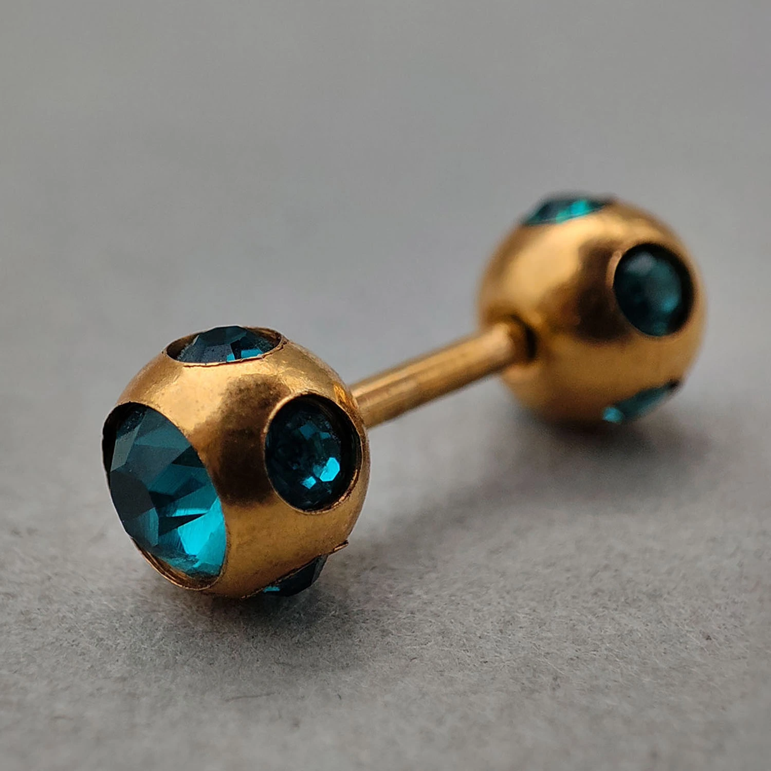 پیرسینگ گوش