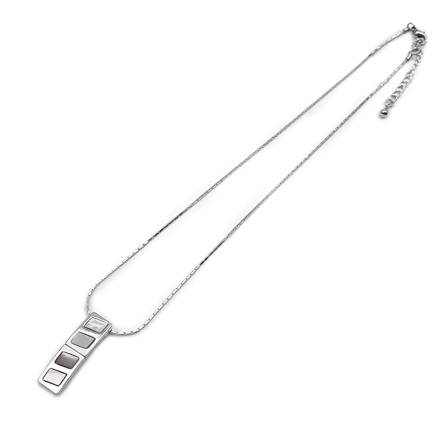 پلاک و زنجیر صدف