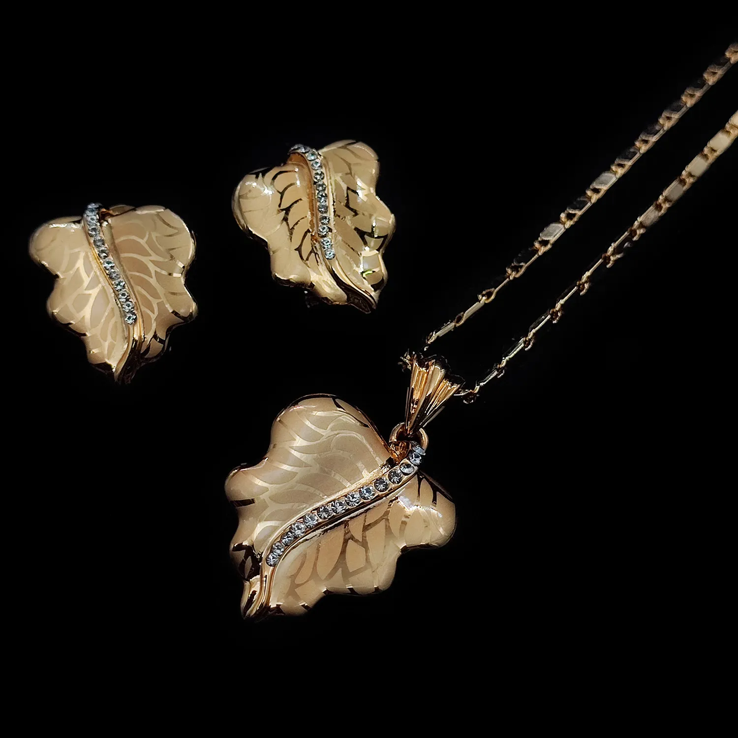 نیم ست اب طلا ایتالیا