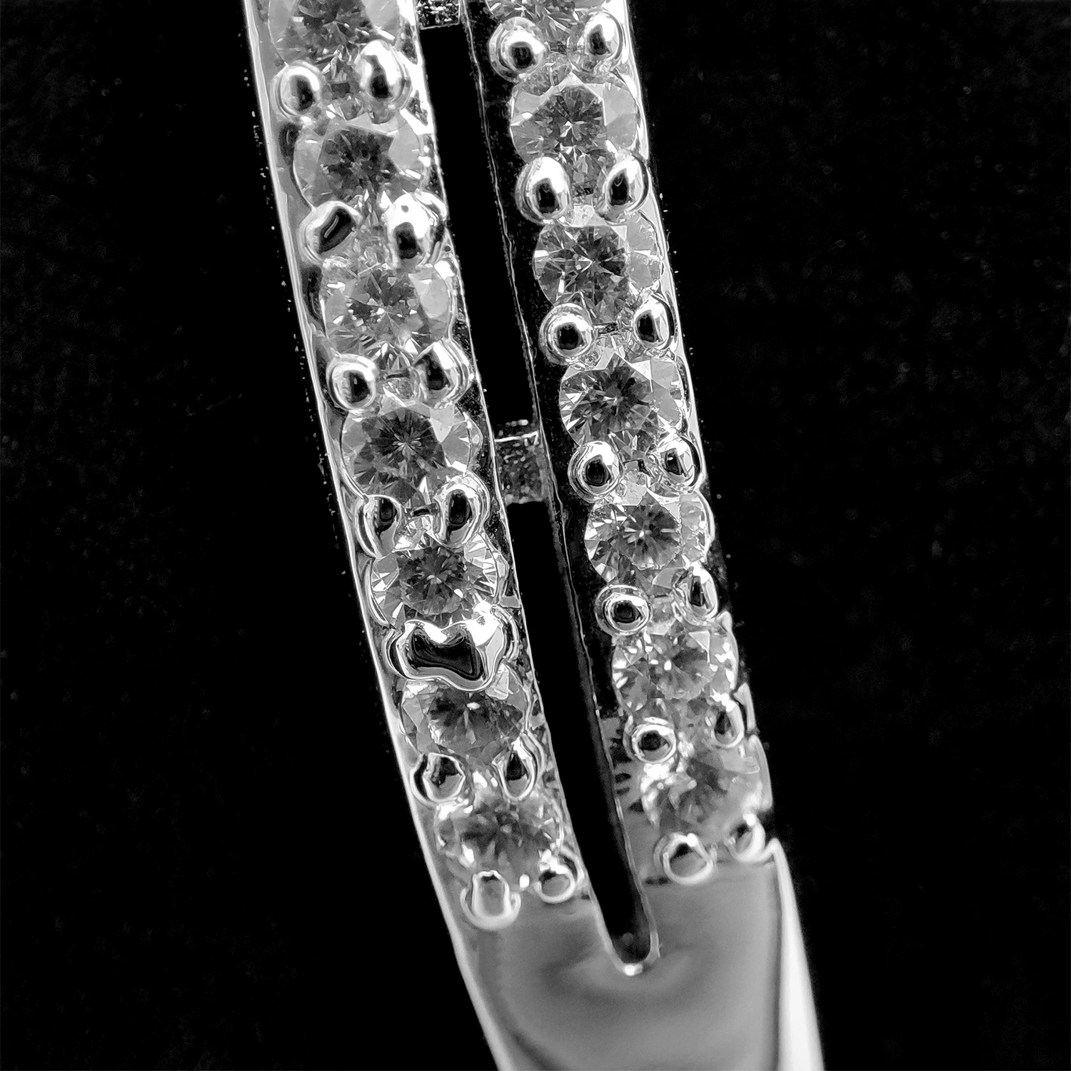 دستبند النگویی جواهری ژوپینگ