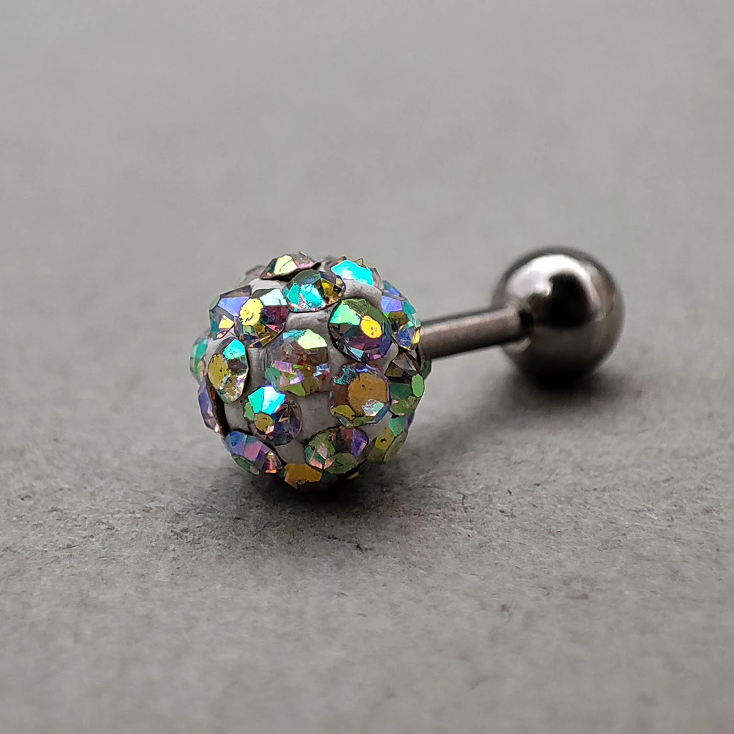 پیرسینگ گوش