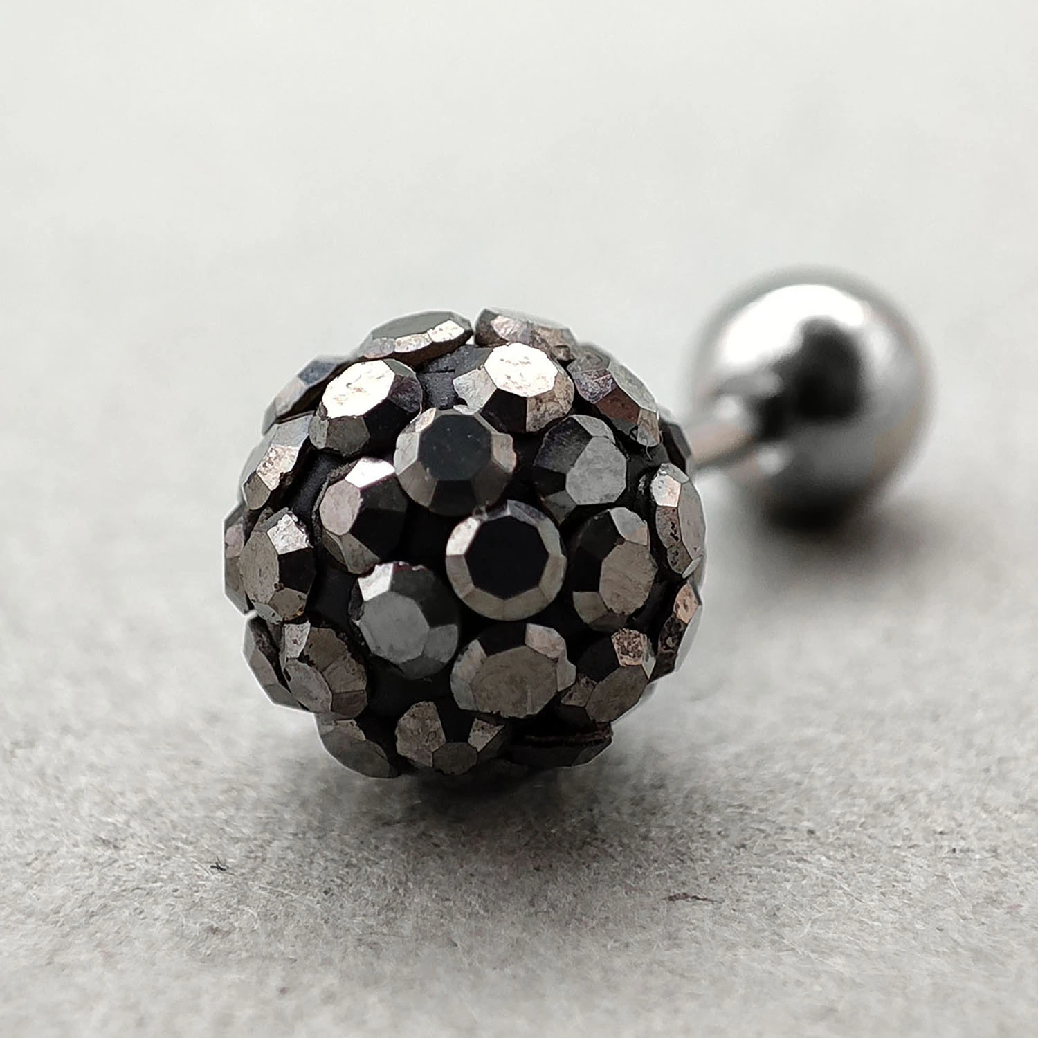 پیرسینگ گوش