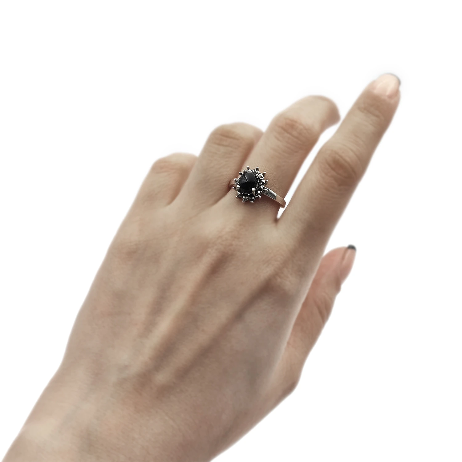 انگشتر نقره نگین انیکس