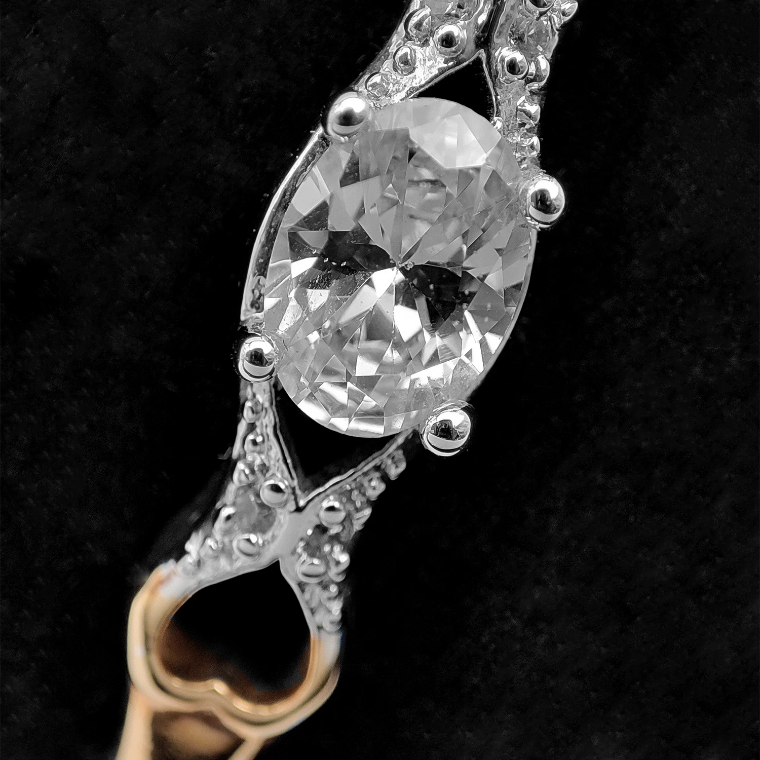 دستبند النگویی جواهری ژوپینگ