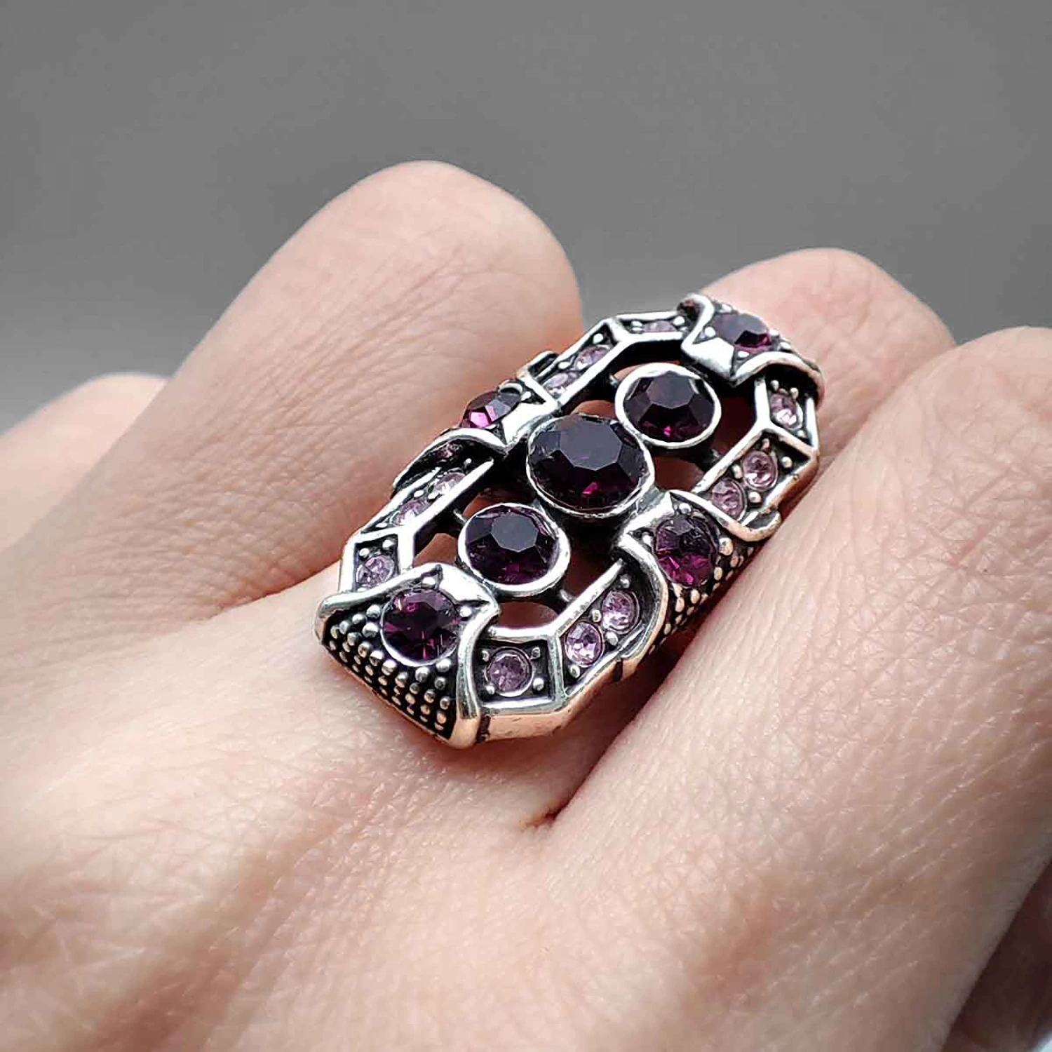 انگشتر آماتیس