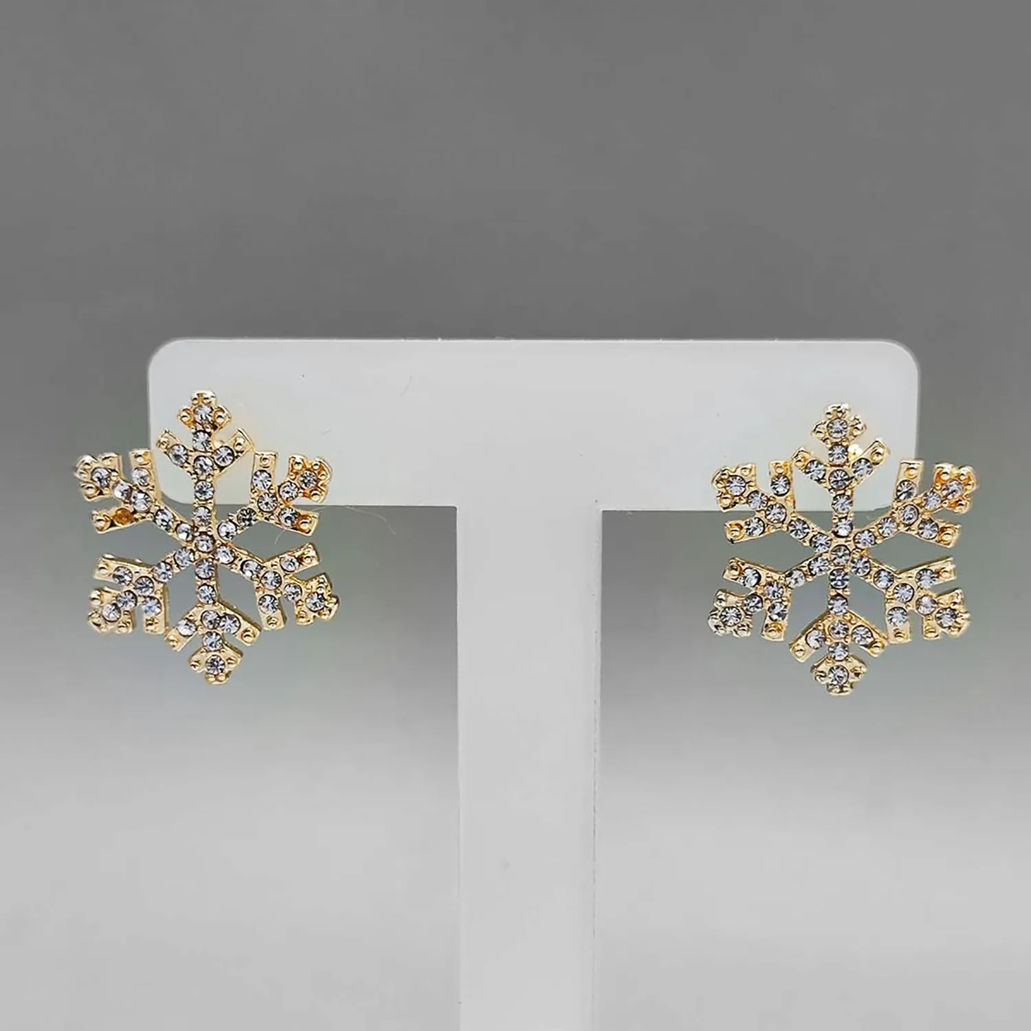 گوشواره دونه برف