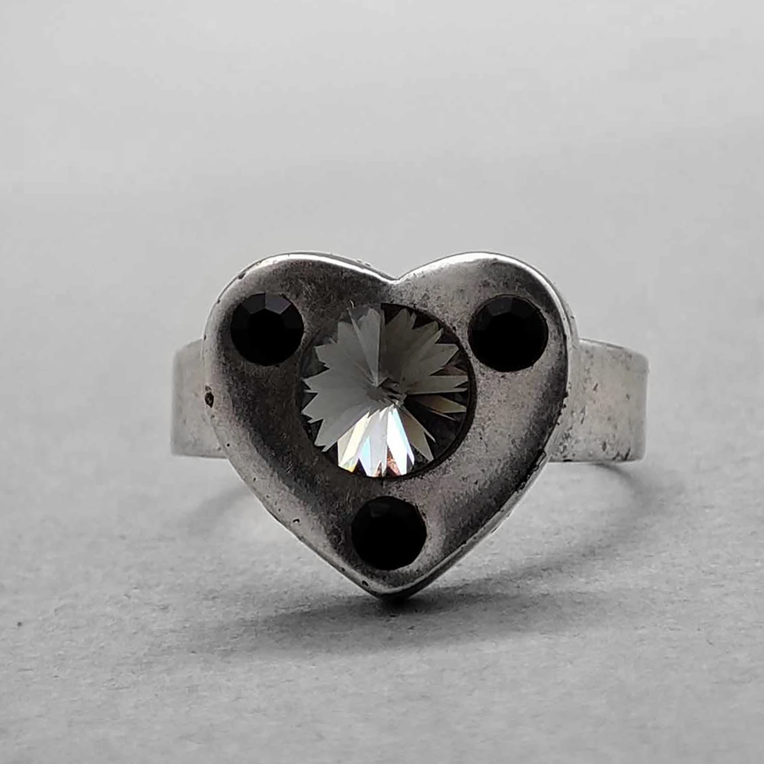 انگشتر قلب انیکس