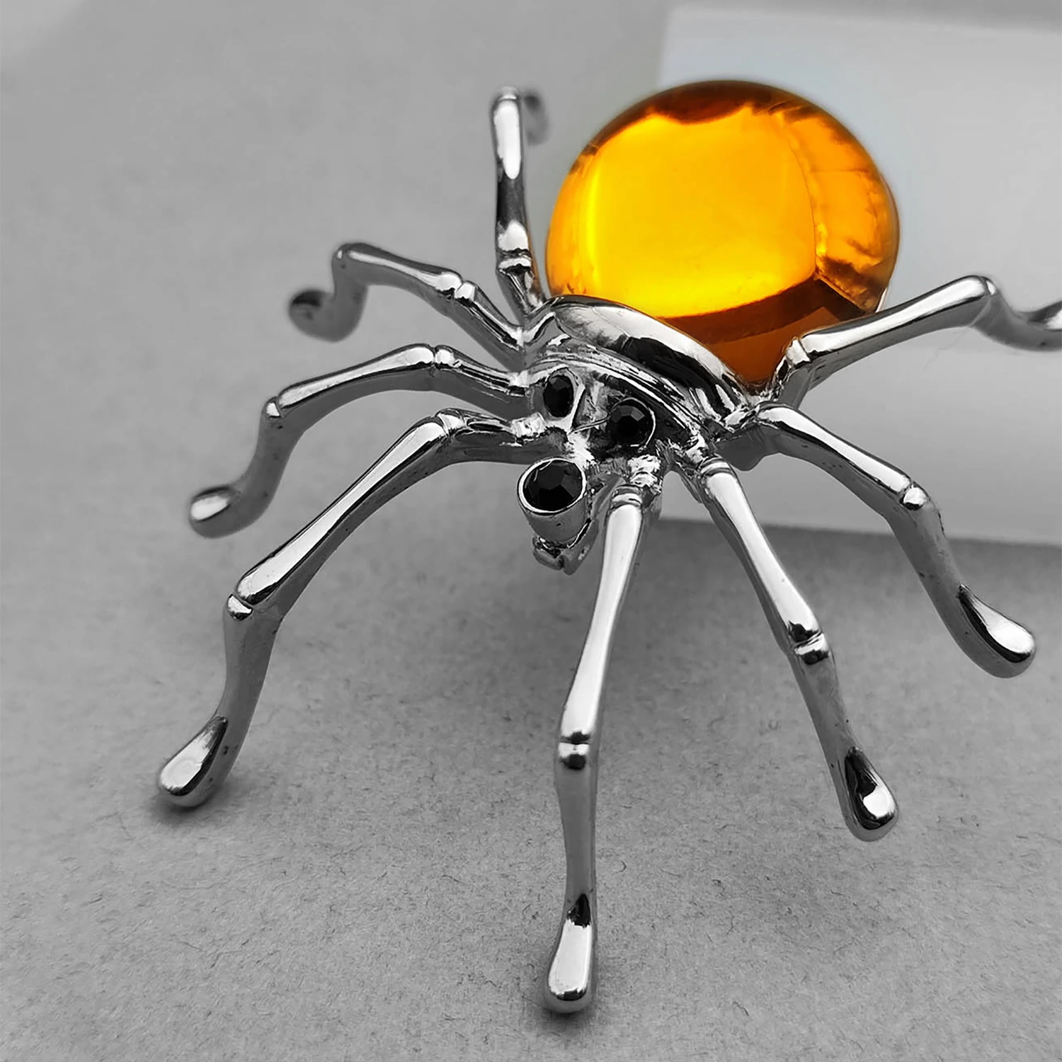 گلسینه اسپایدر 