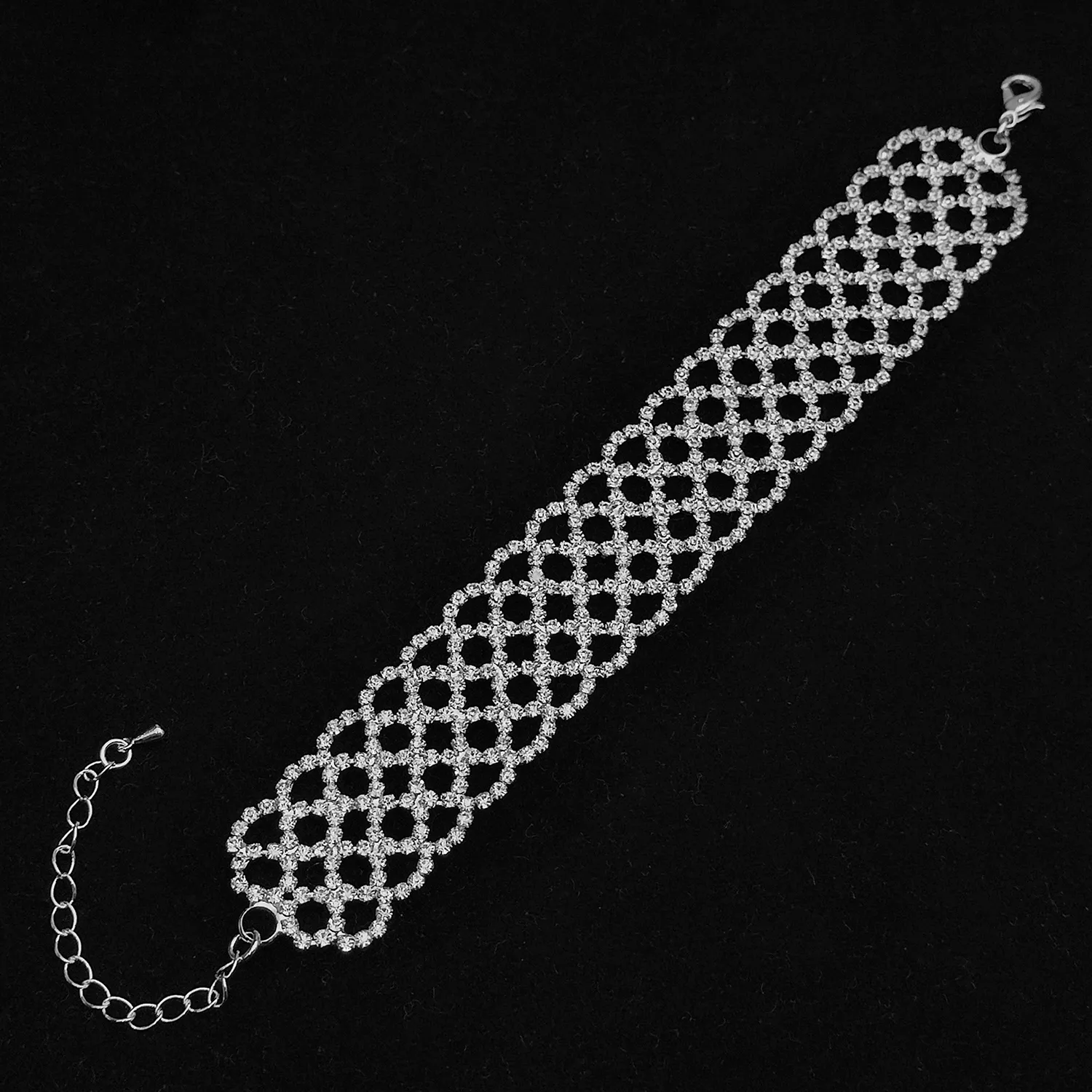 دستبند طرح جواهر بافت سبد