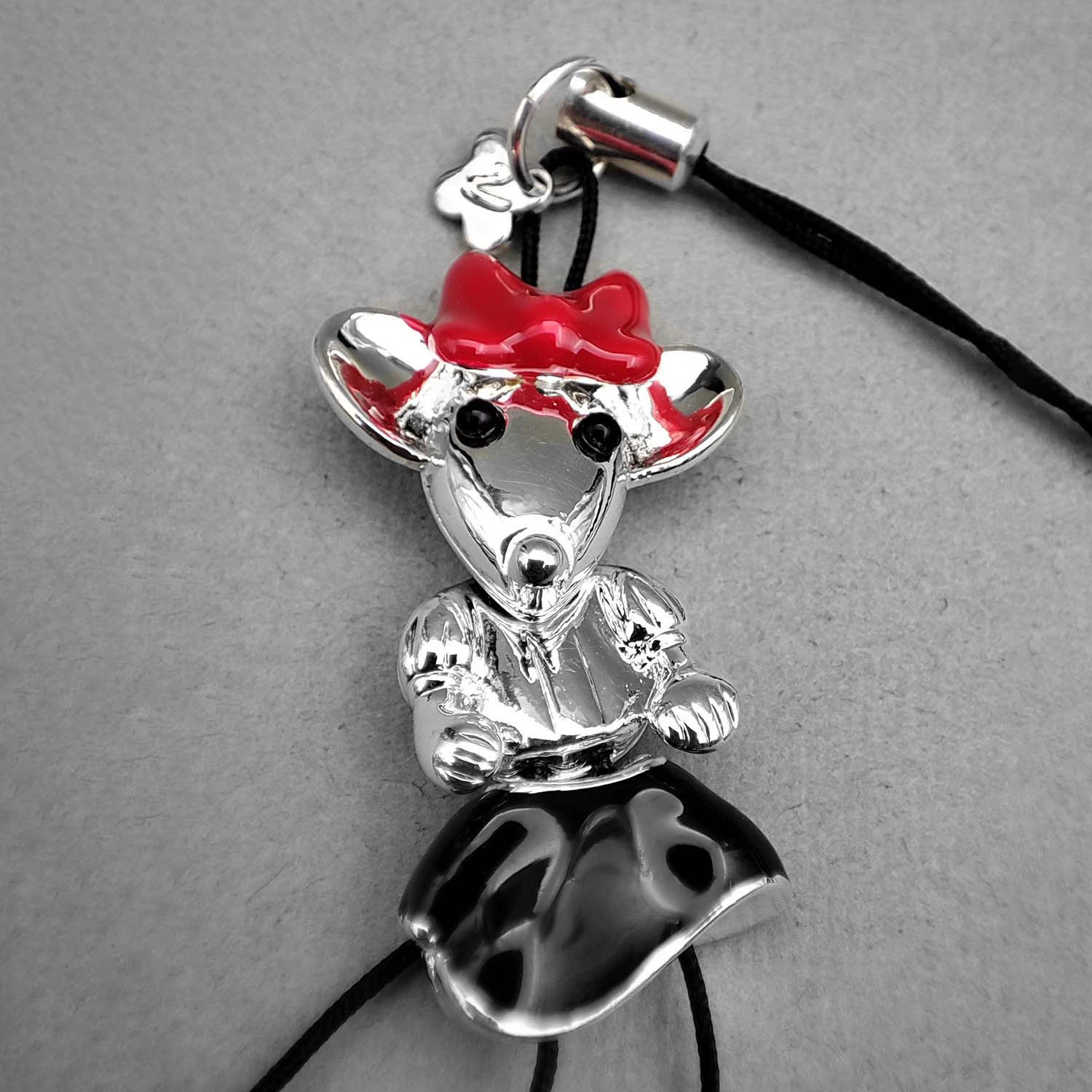 آویز موبایل موش قرمزی