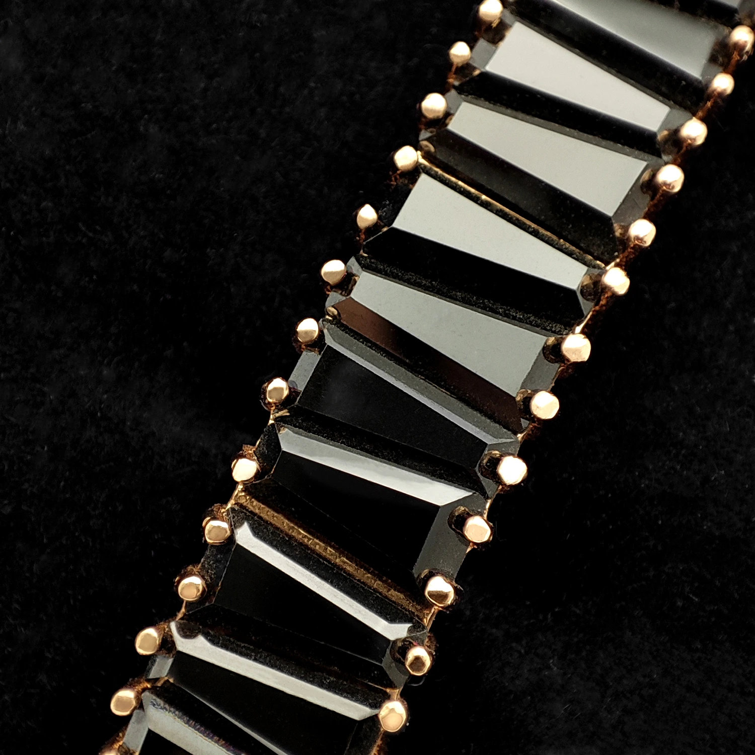 دستبند النگویی جواهری ژوپینگ