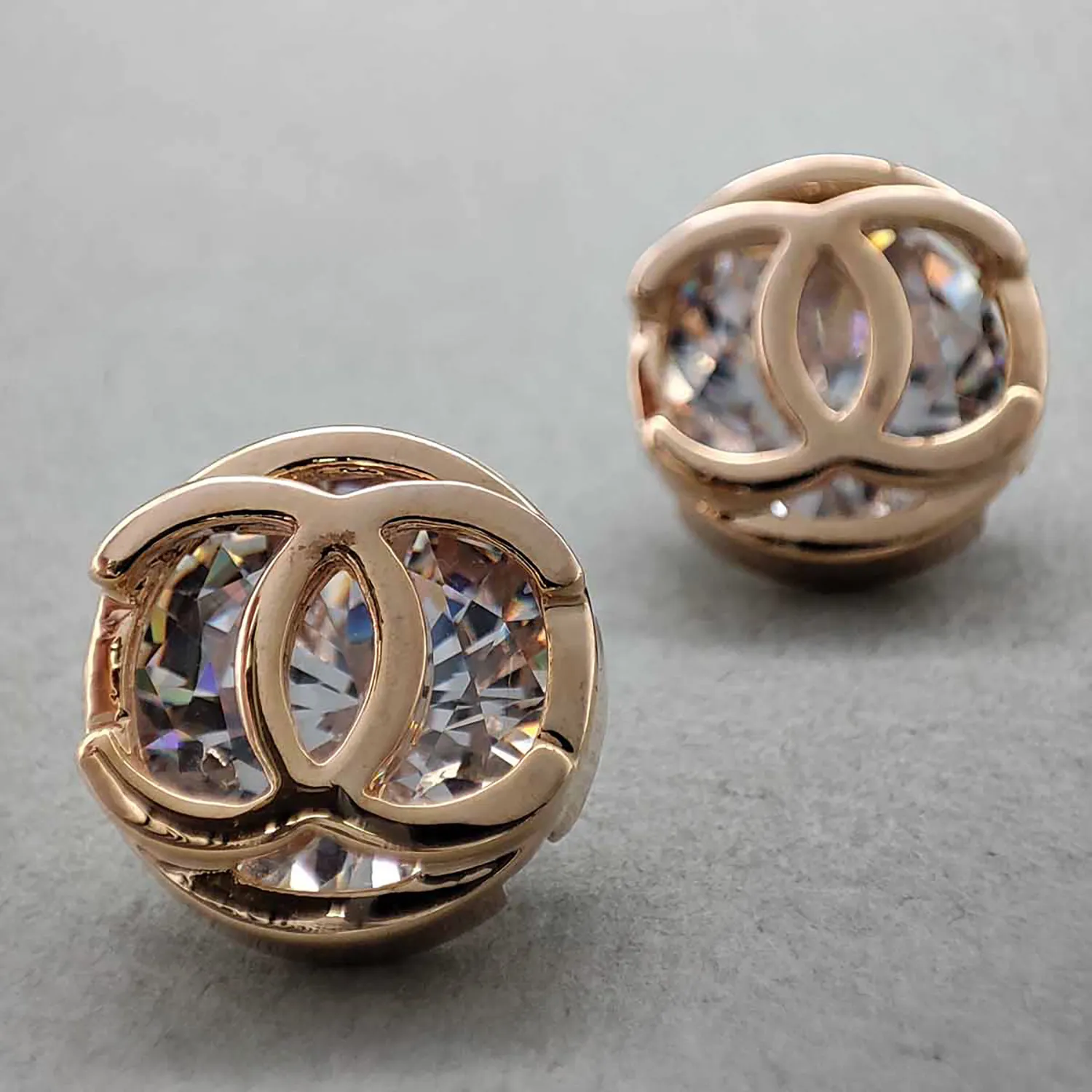 گوشواره شنل