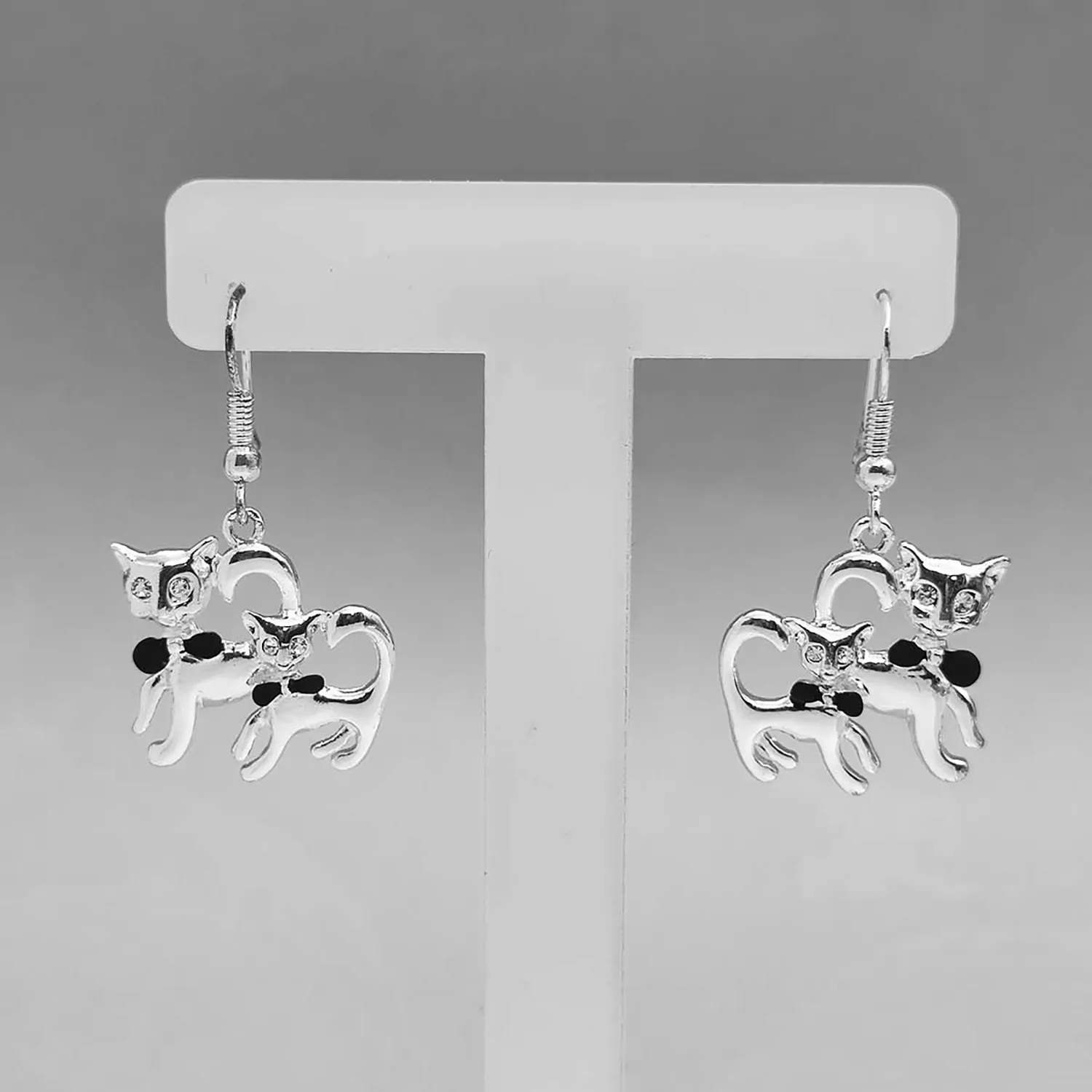 گوشواره پیشی zaya