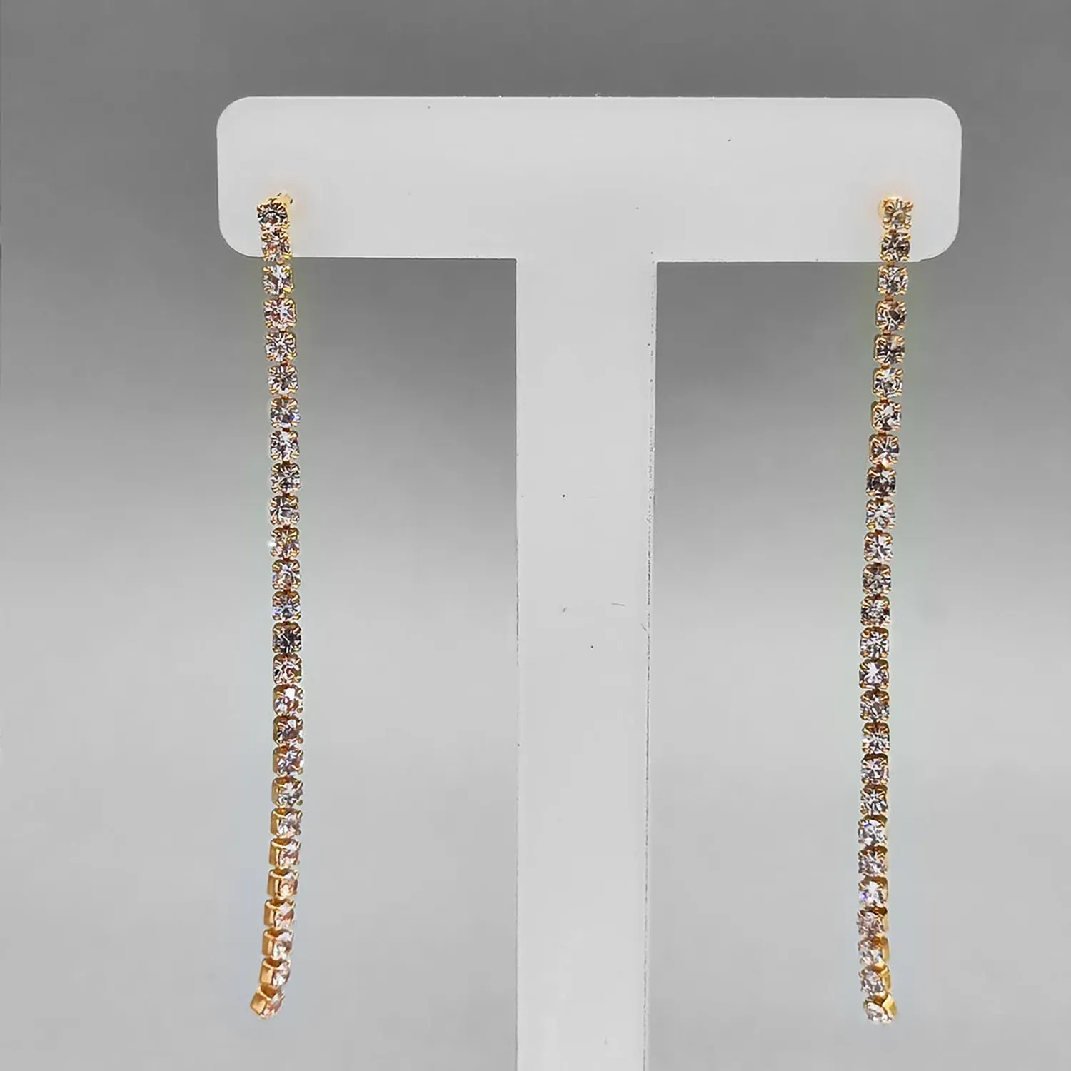 گوشواره نگین