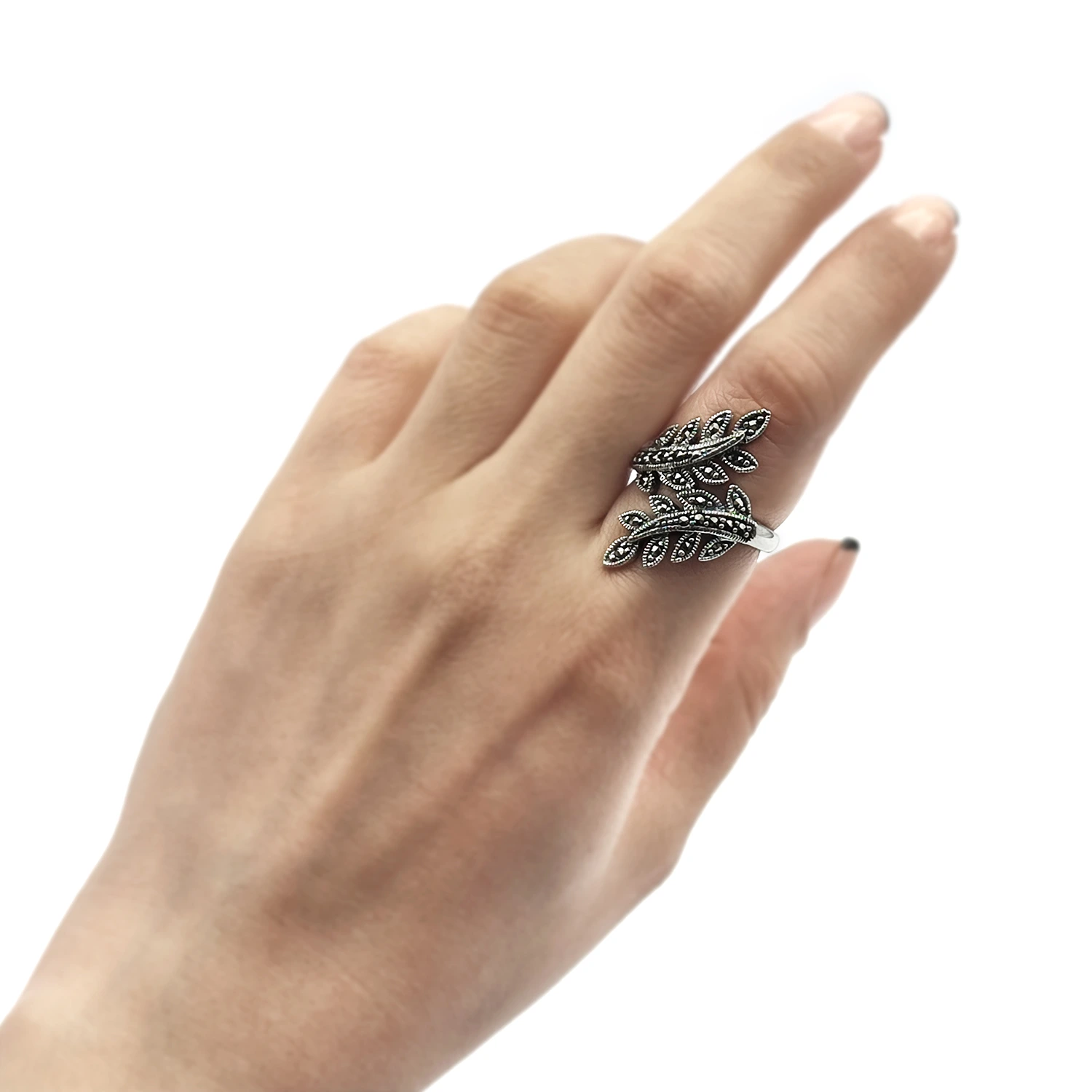 انگشتر نقره برگ حدید