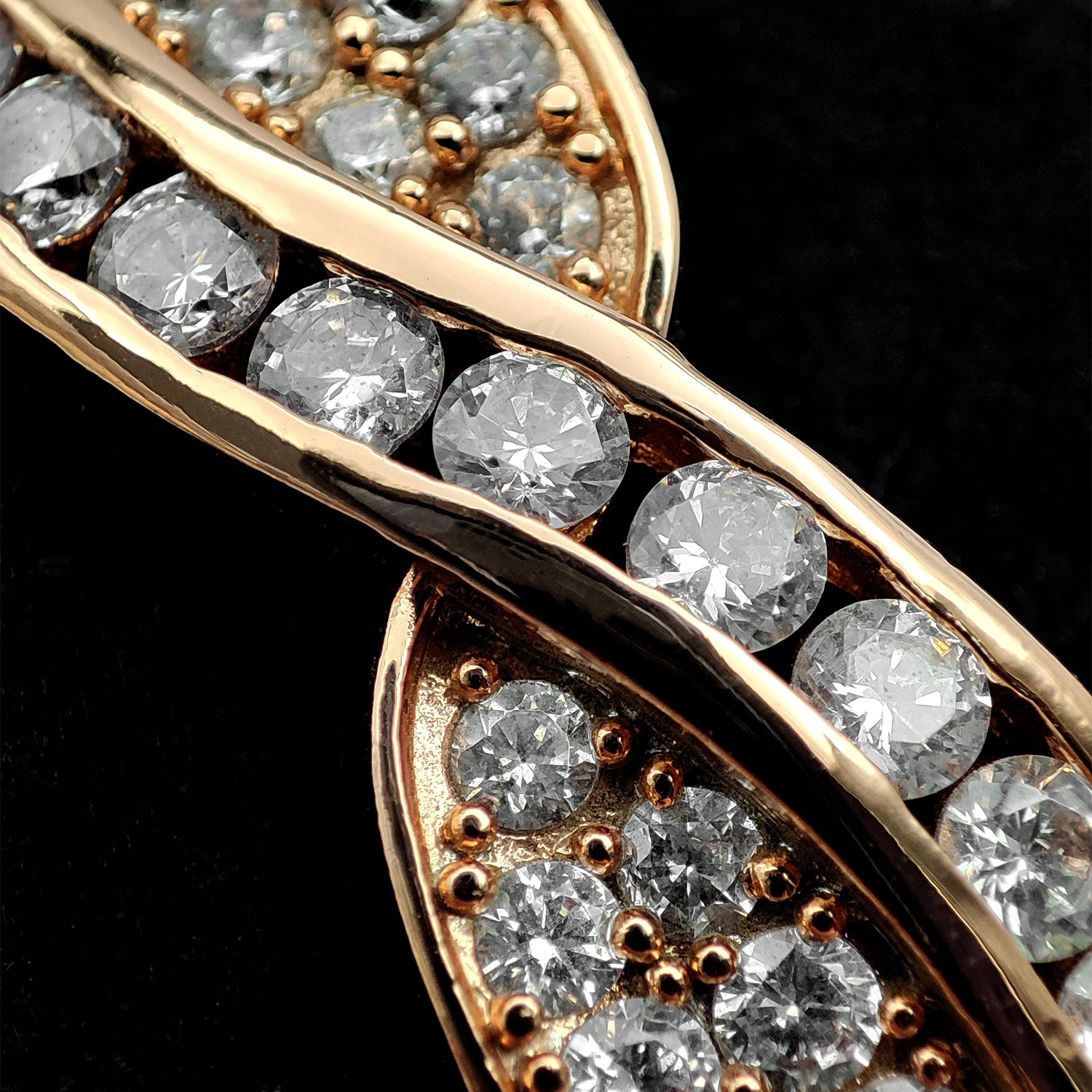 دستبند النگویی جواهری ژوپینگ