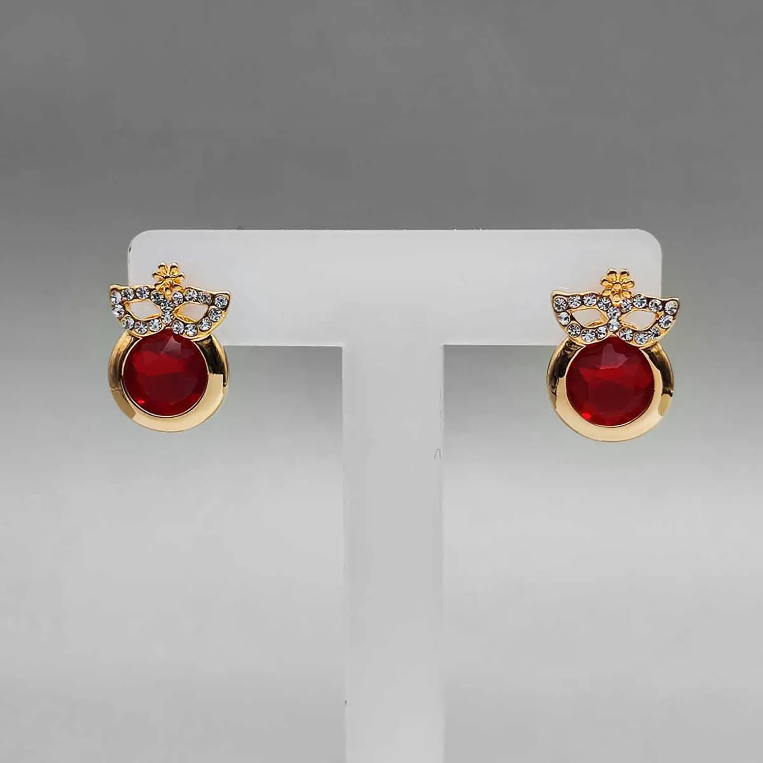 گوشواره بالماسکه قرمز