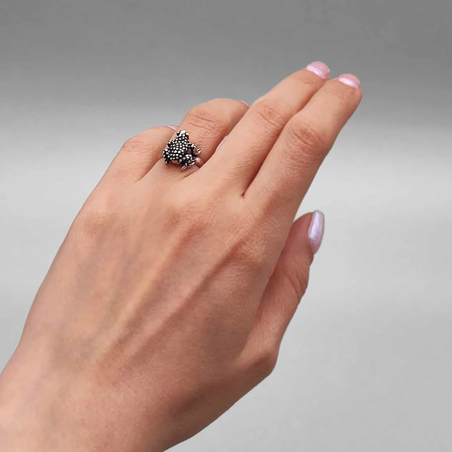 انگشتر قورباغه فری سایز