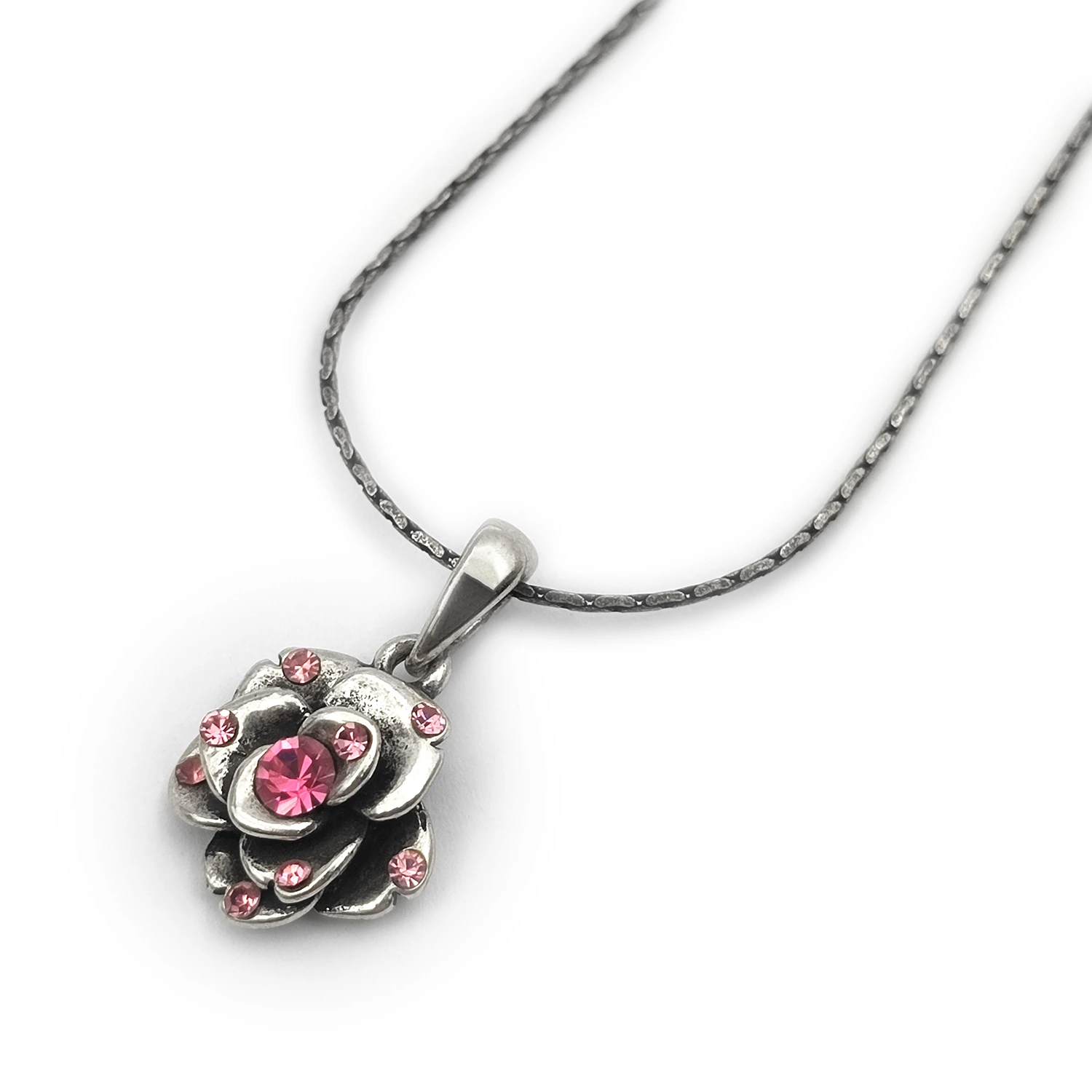 پلاک و زنجیر سیاه قلم گل رز