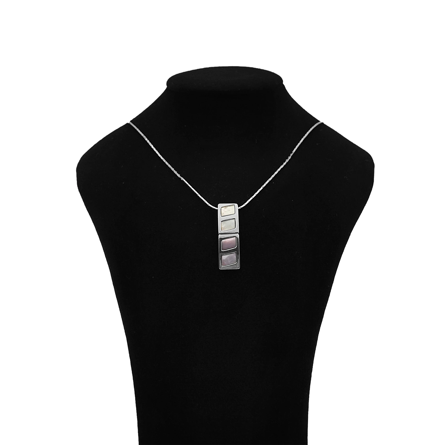 پلاک و زنجیر صدف