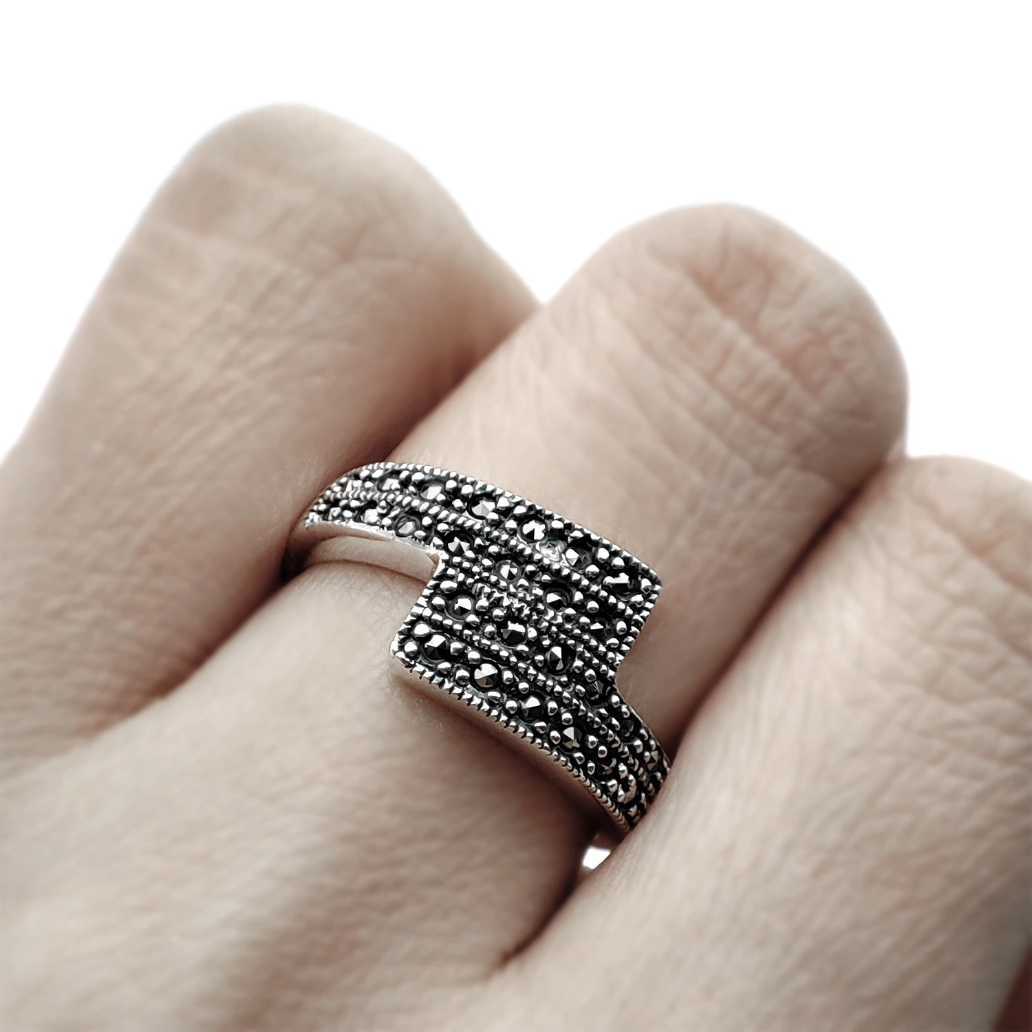 انگشتر  نقره مارکازیت