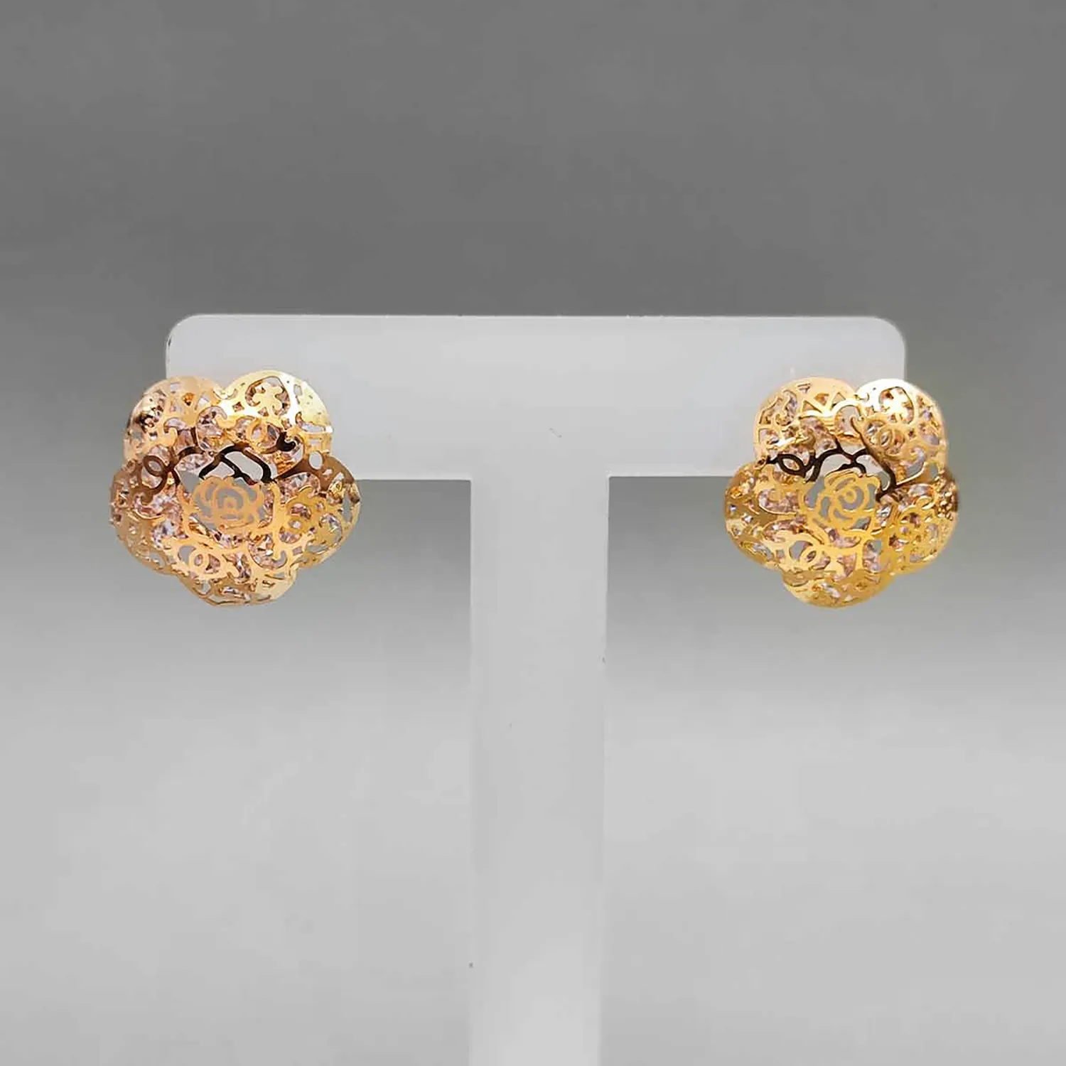 گوشواره گلی 2