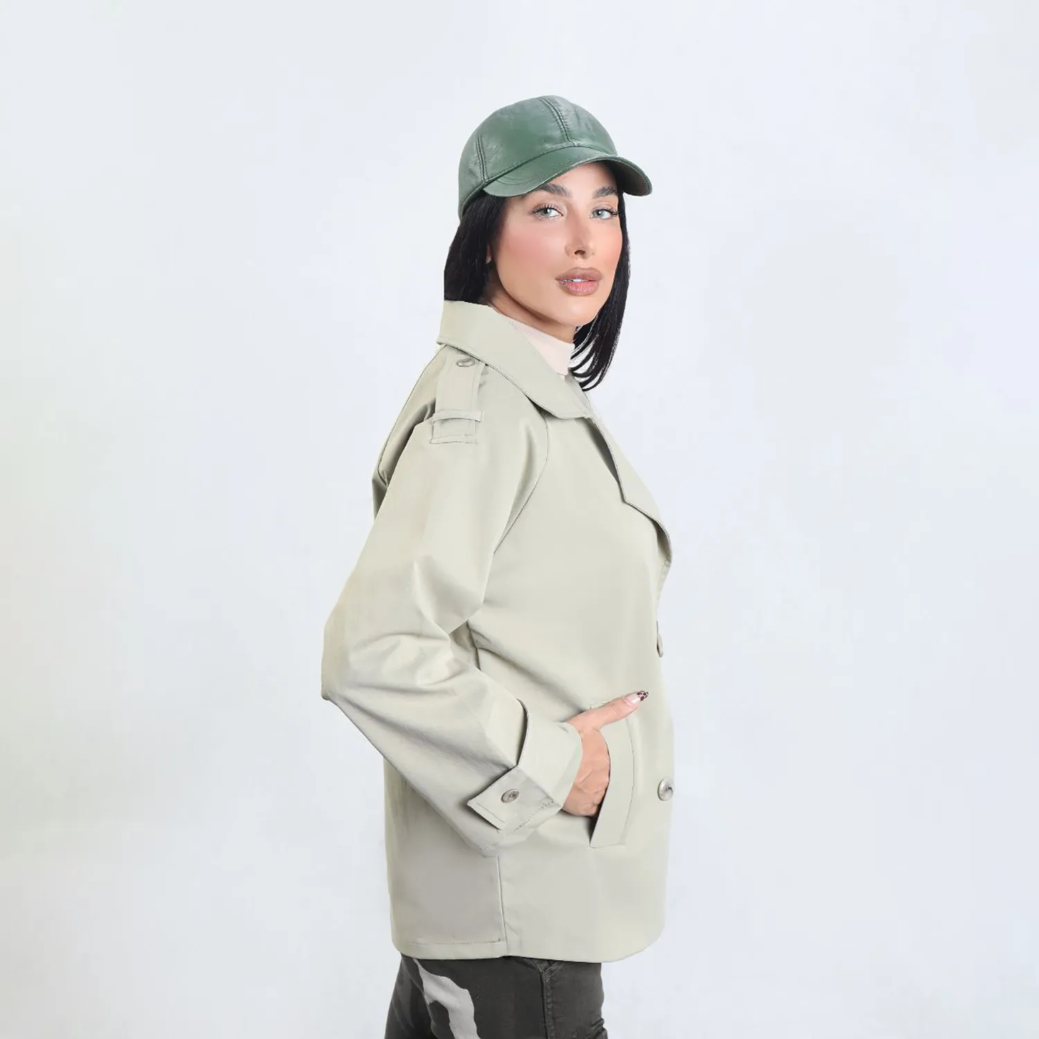 بارونی یقه انگلیسی کوتاه