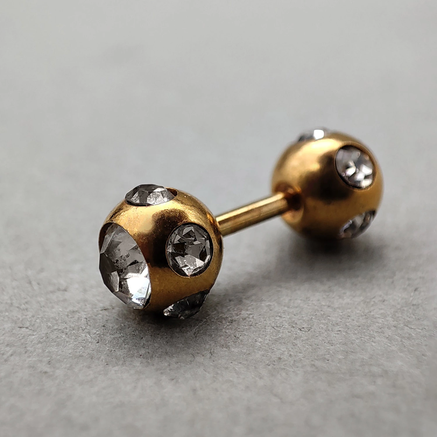 پیرسینگ گوش پیرسینگ گوش