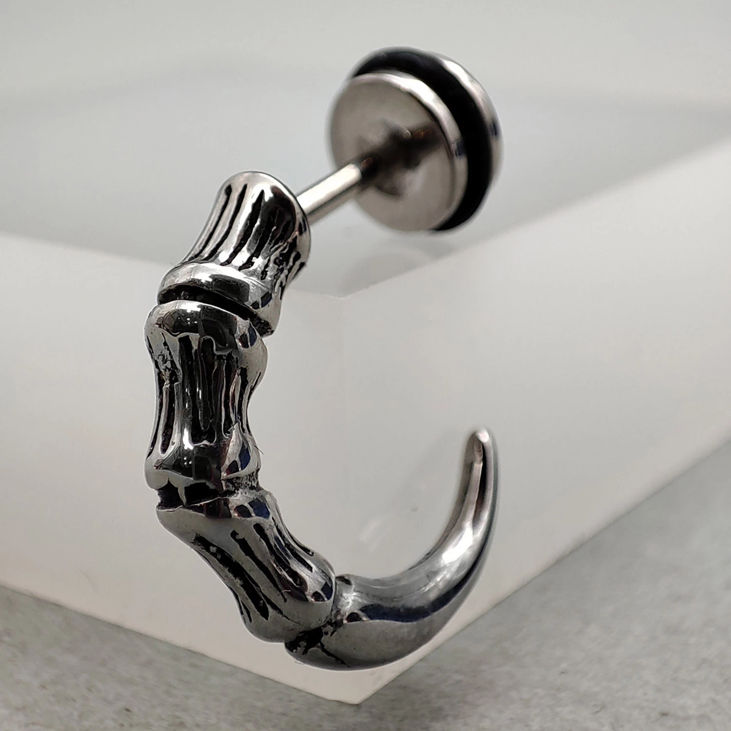 پیرسینگ گوش پیرسینگ گوش