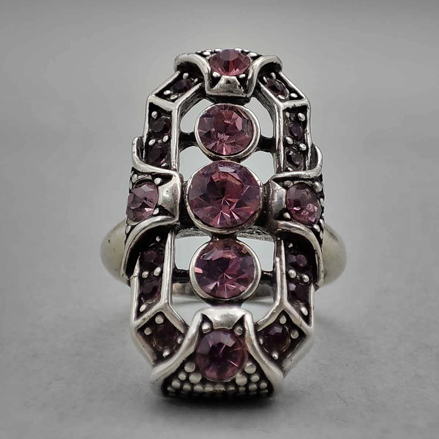 انگشتر آماتیس