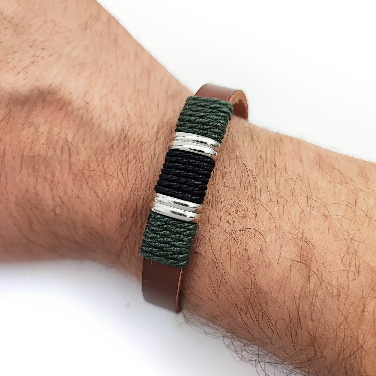 دستبند چرم 125