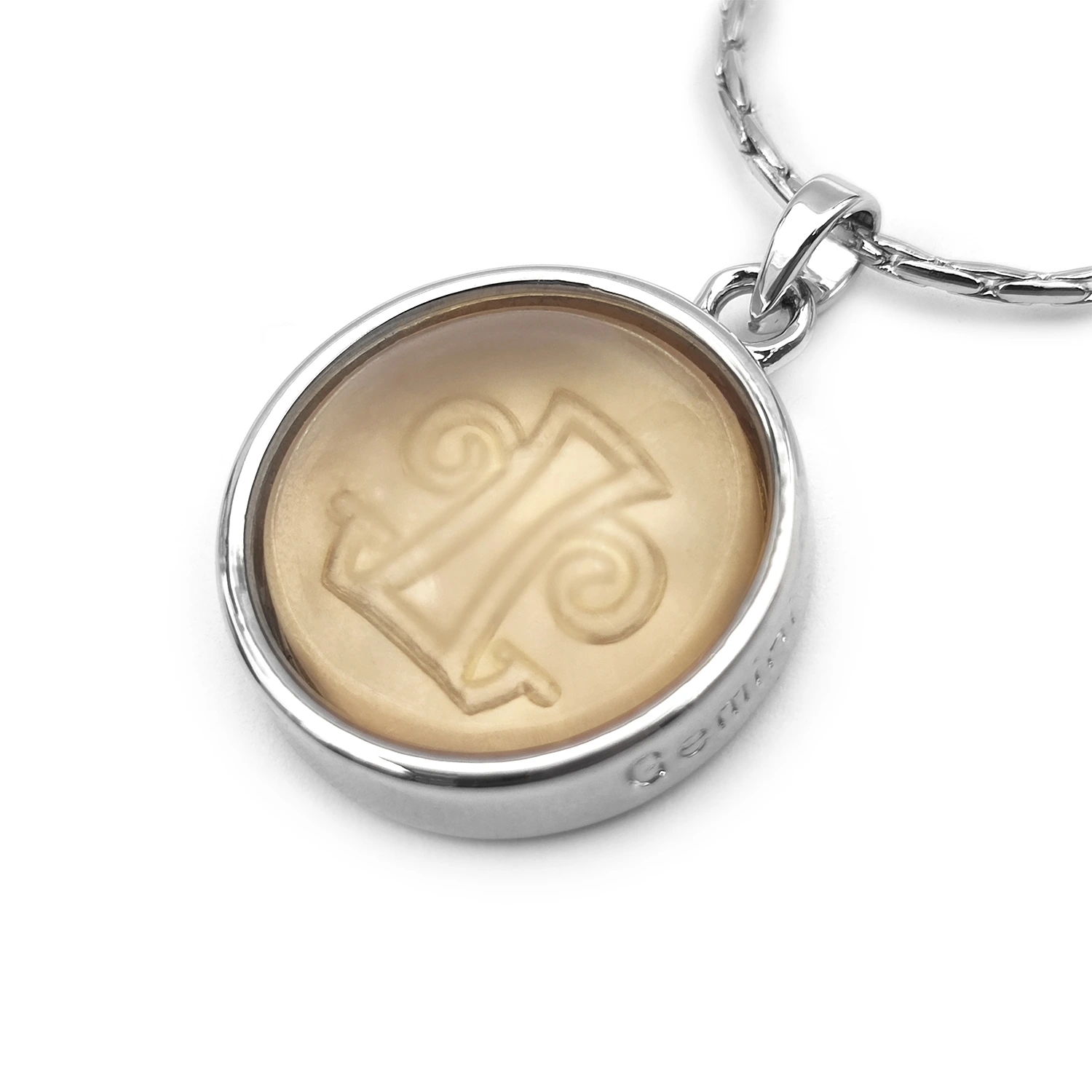 پلاک و زنجیر رزینی