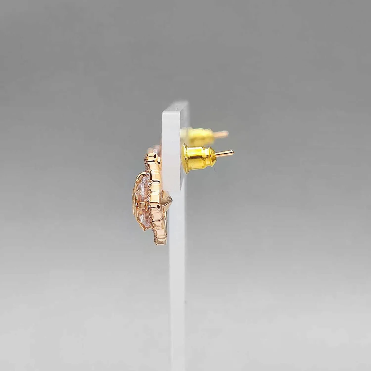 گوشواره گلی کد 141103