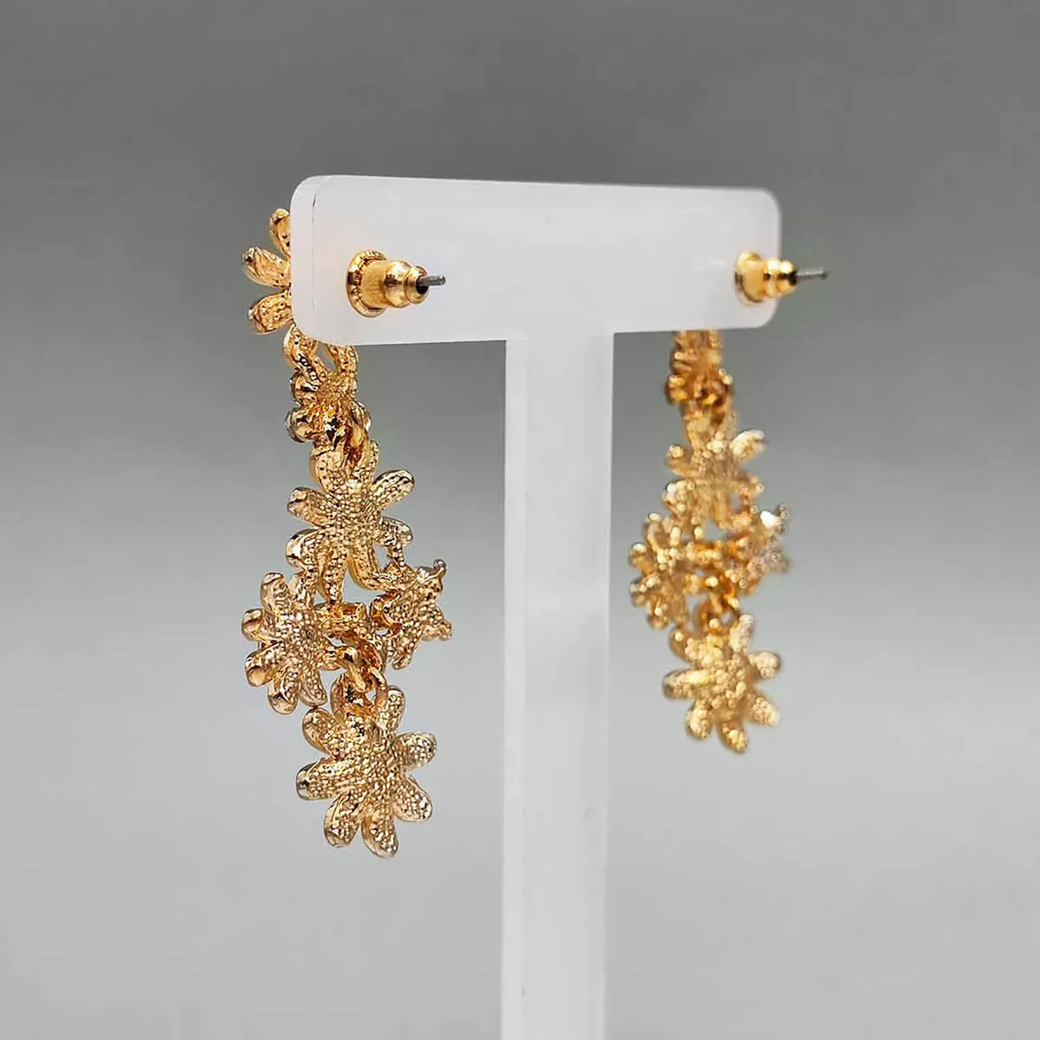 گوشواره گل zaya