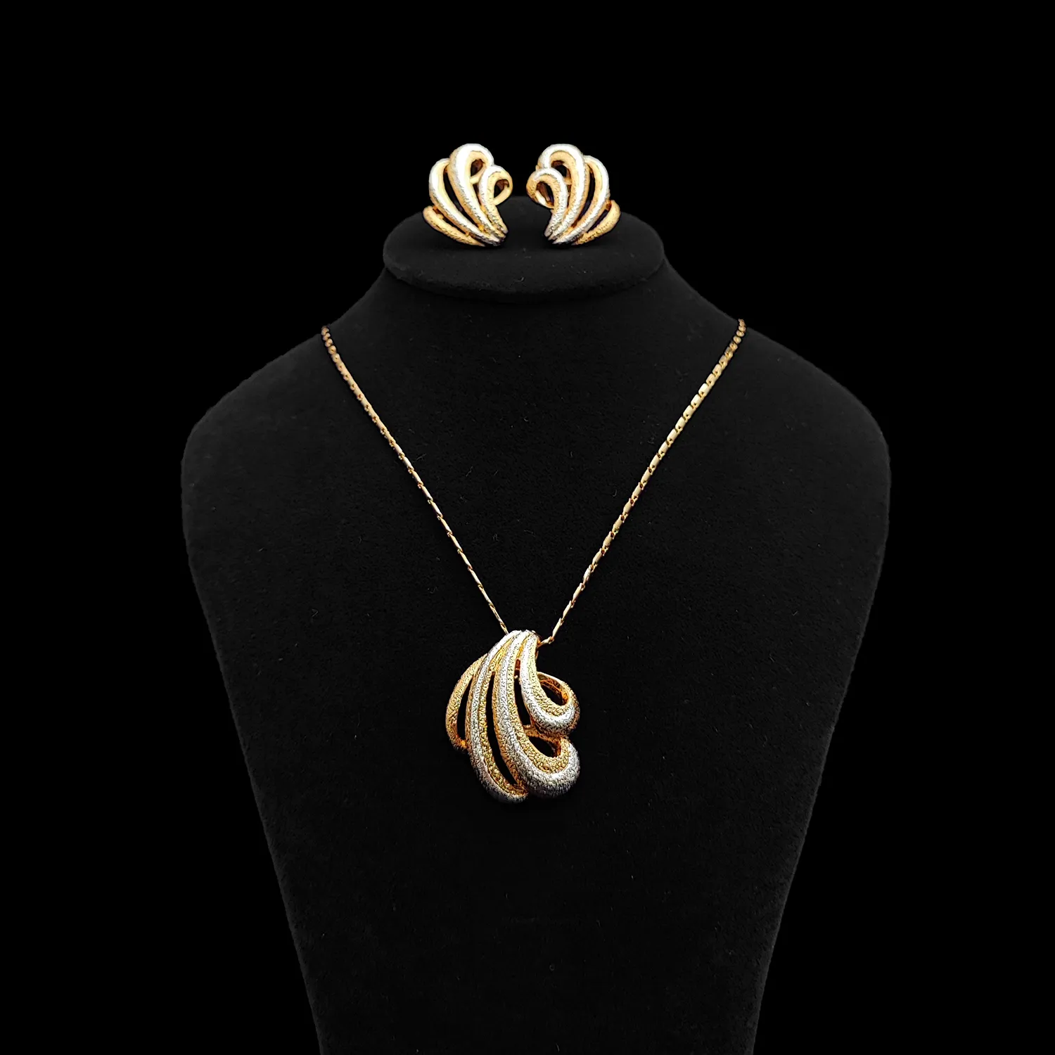 نیم ست اب طلا ایتالیا