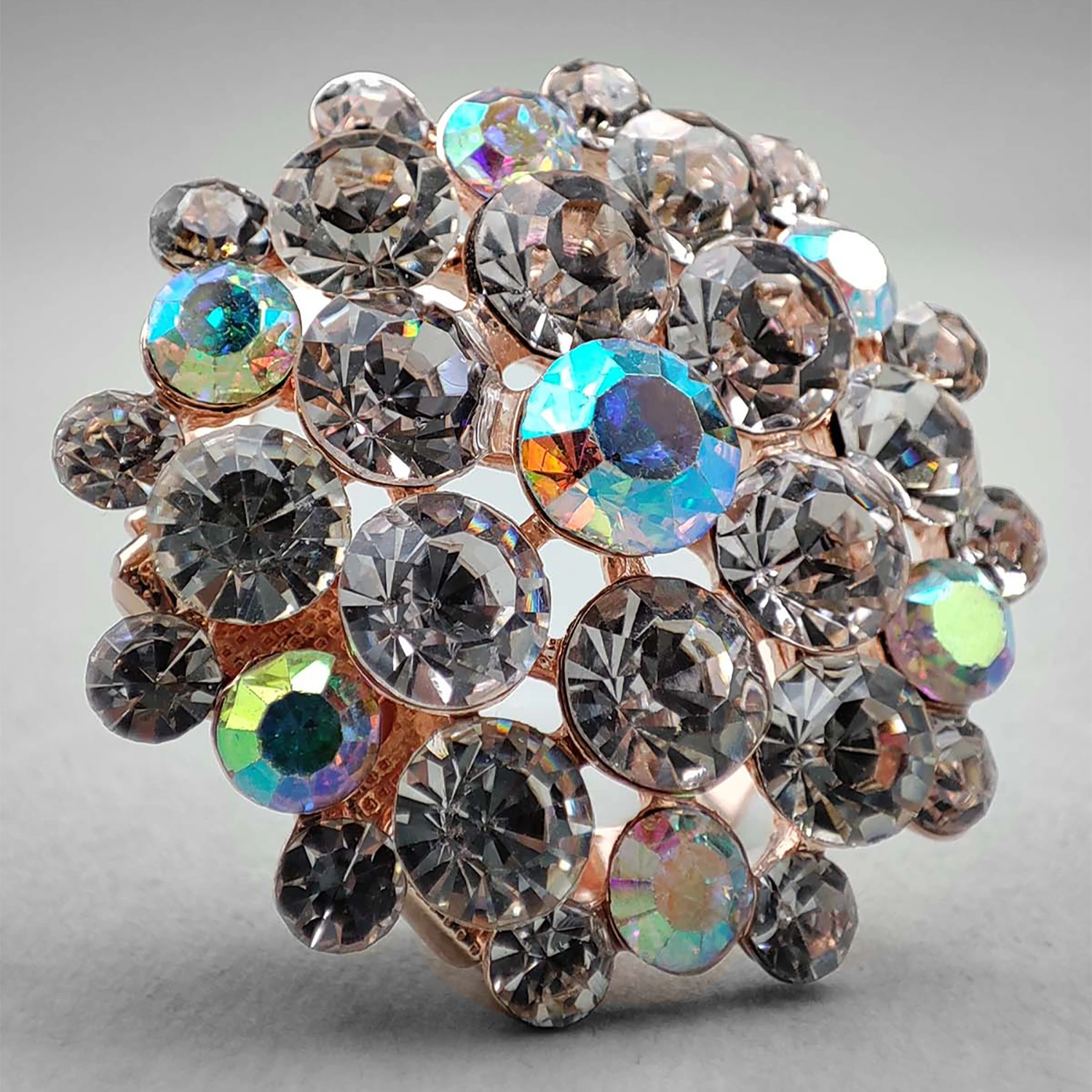 گلسینه و گیره روسری گل یخ