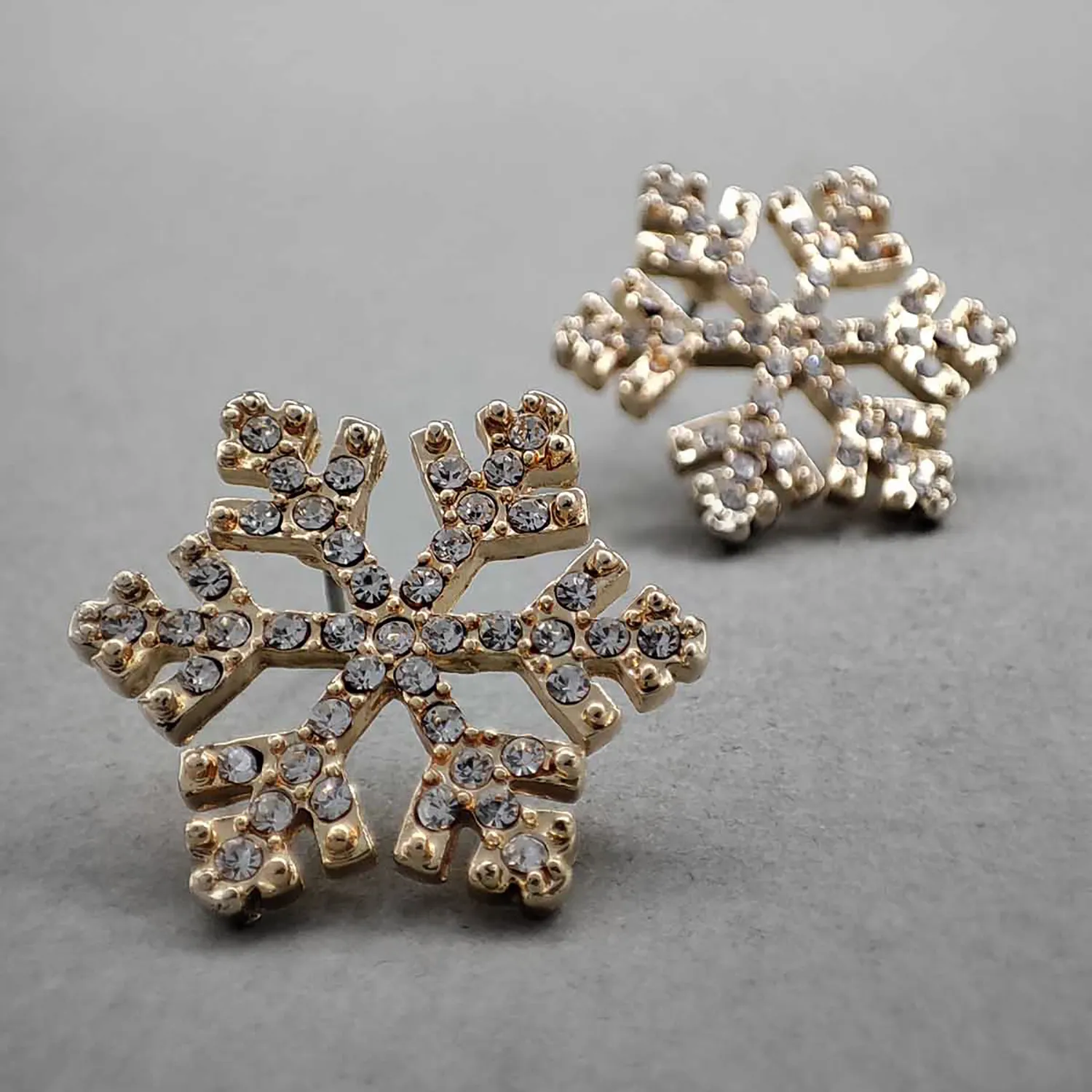 گوشواره دونه برف