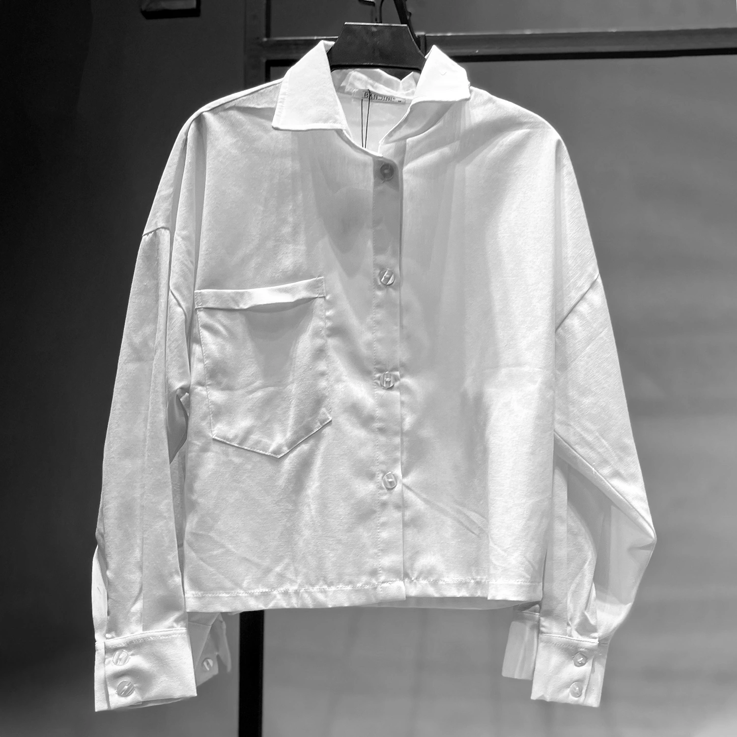 شومیز کراپ جیب پاکتی