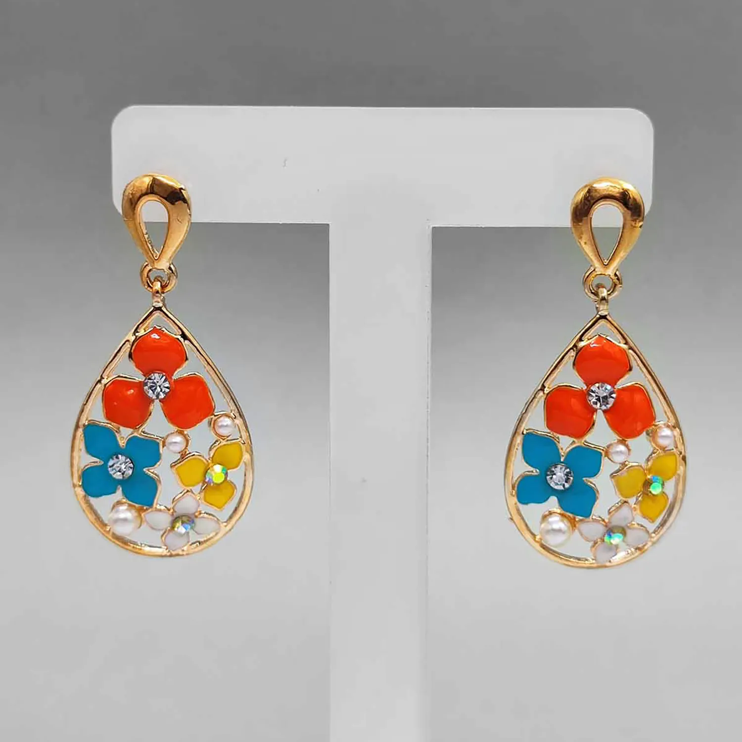 گوشواره گل zaya