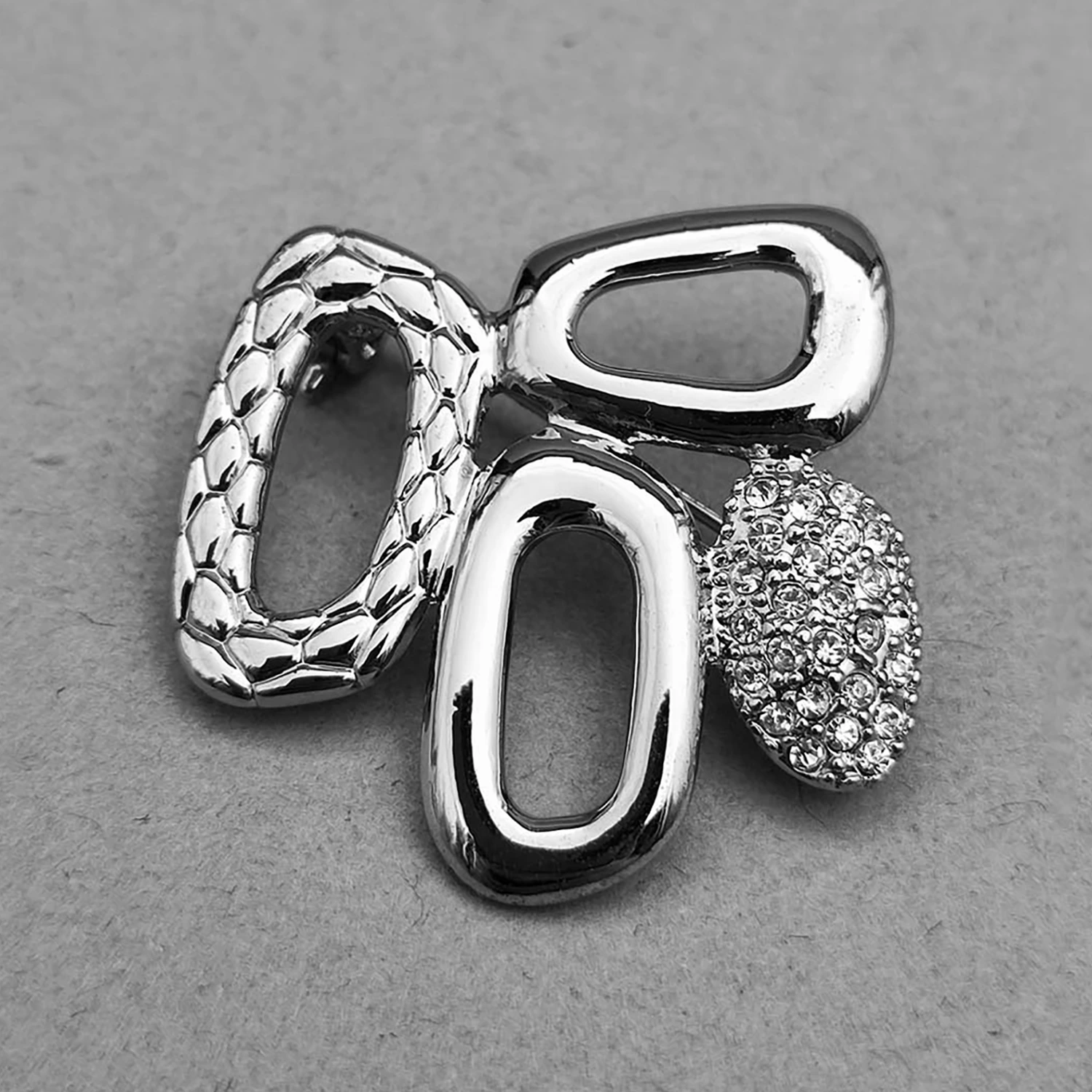 گلسینه حجمی جواهرنشان