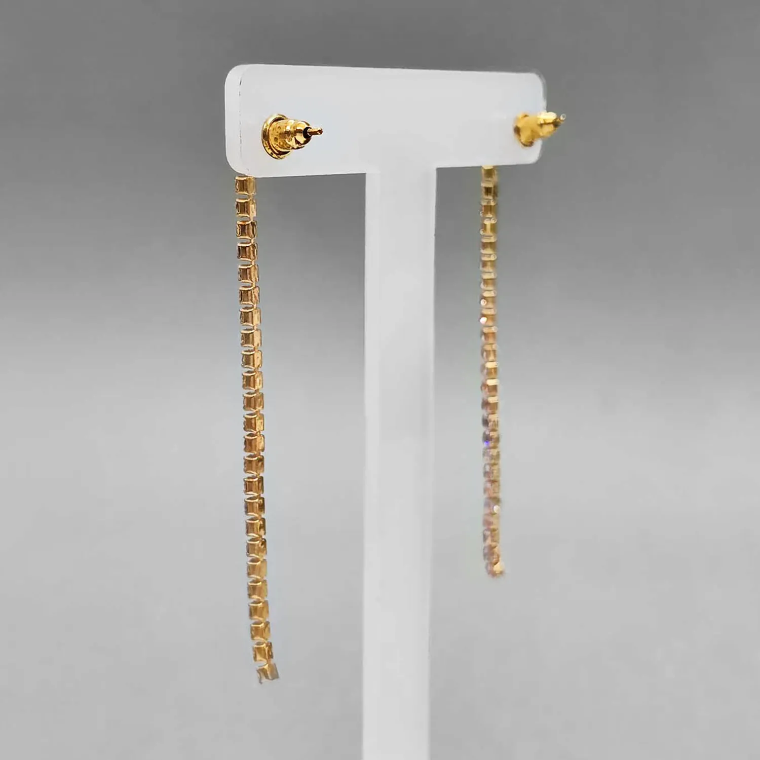 گوشواره نگین