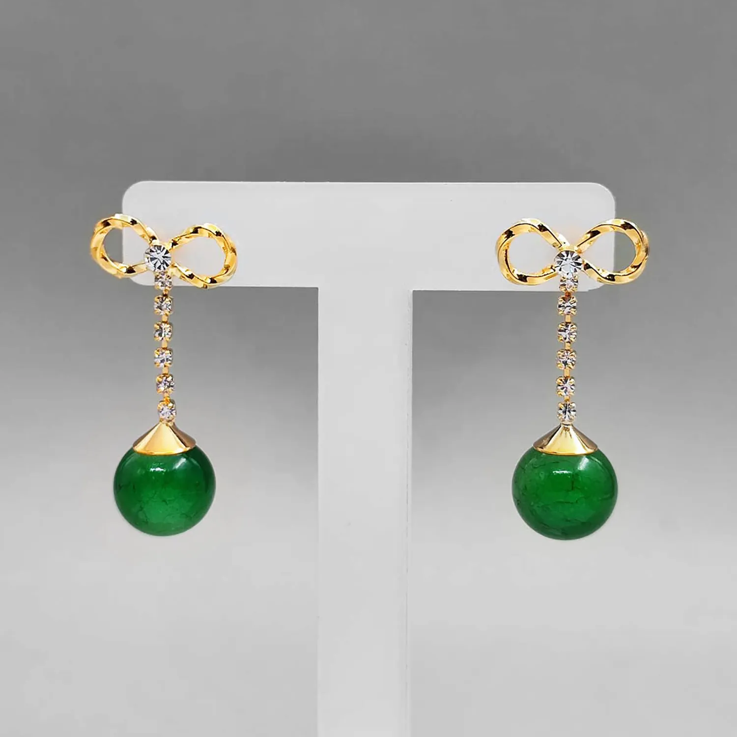 گوشواره پاپیون