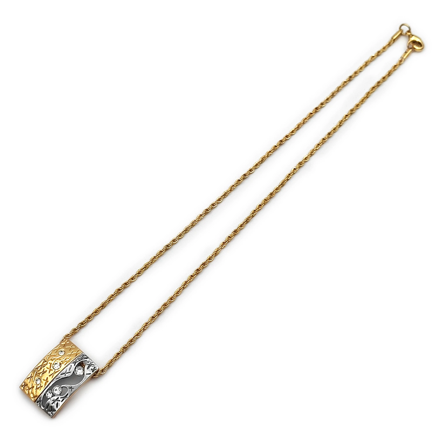 پلاک و زنجیر شیرین