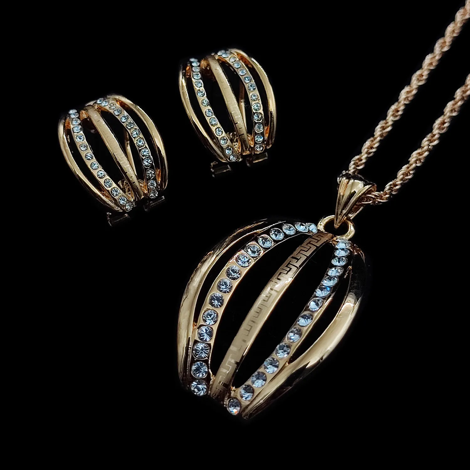 نیم ست اب طلا ایتالیا