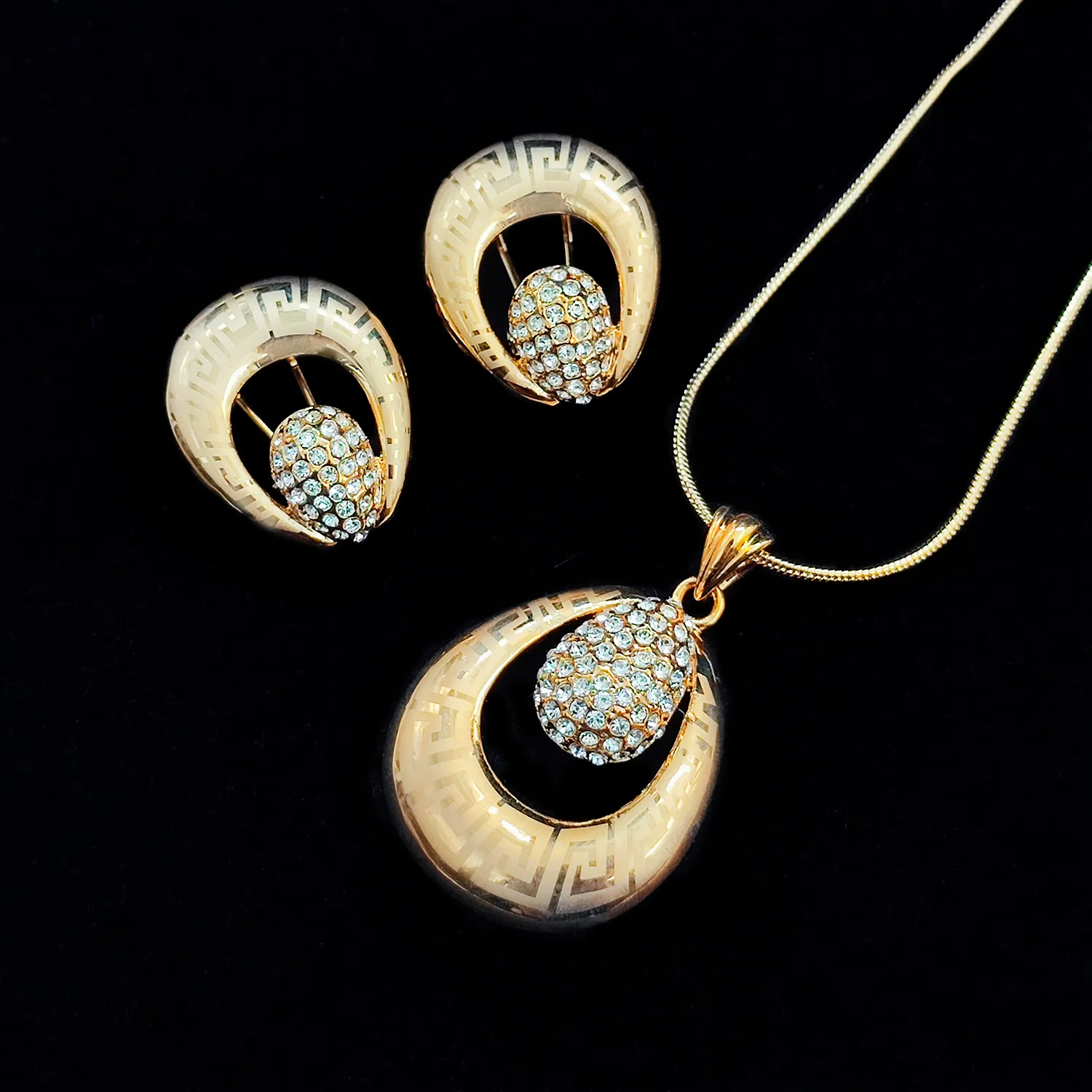 نیم ست اب طلا ایتالیا