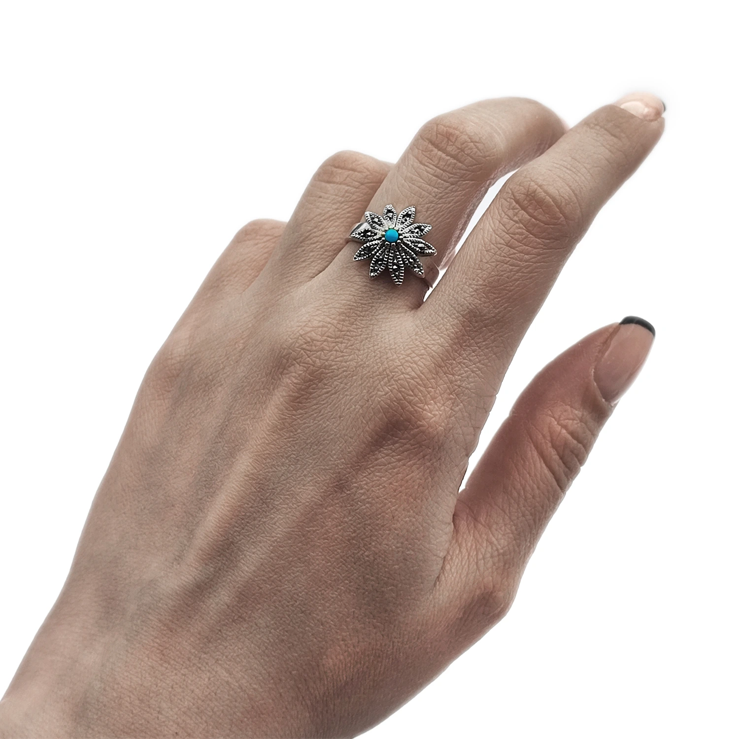 انگشتر  نقره سیاه قلم گل فیروزه