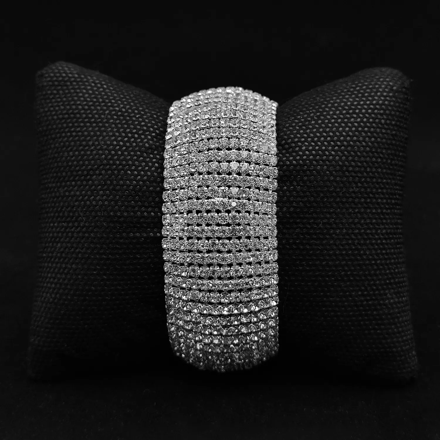 دستبند طرح جواهر پهن