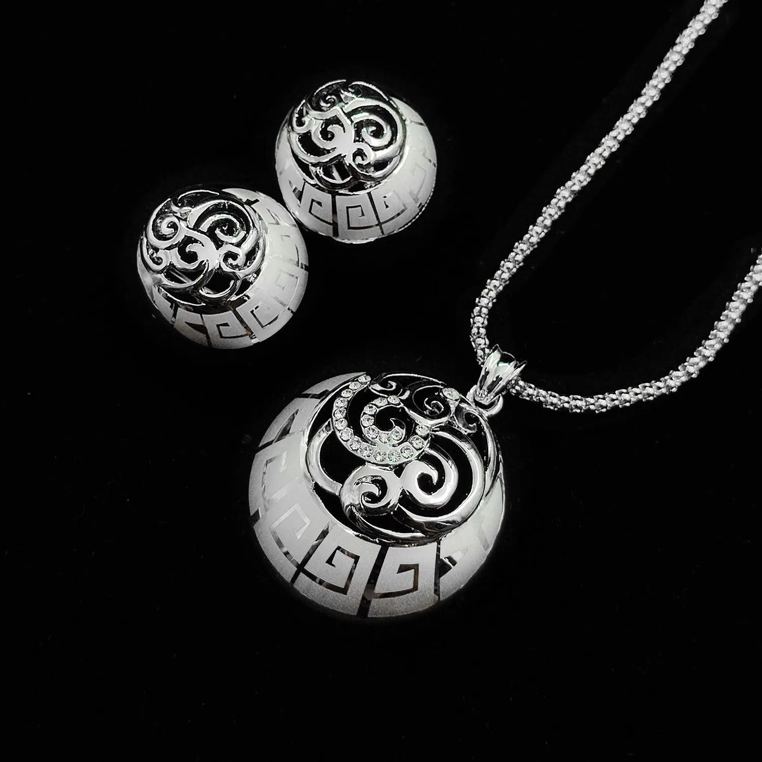 نیم ست اب رادیوم ایتالیا