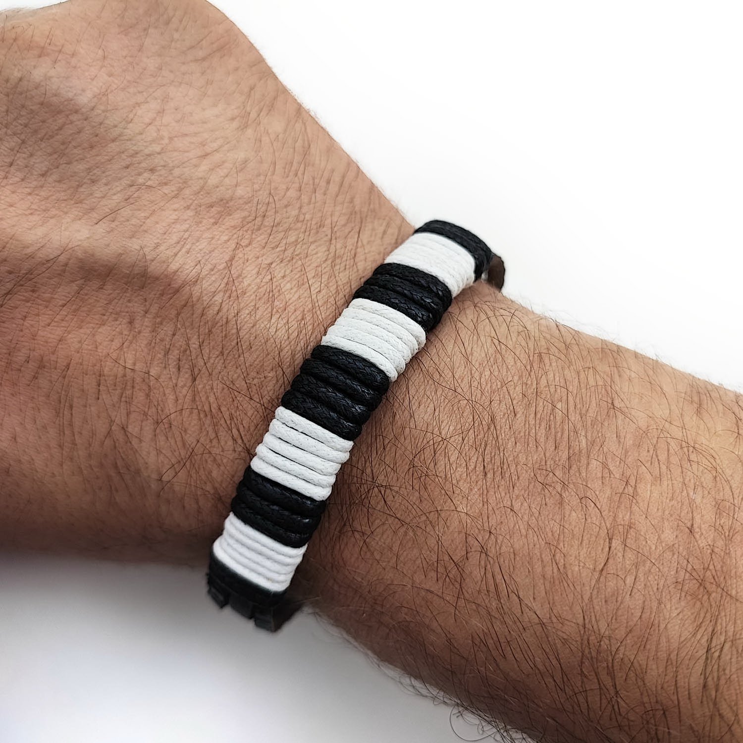 دستبند چرم 127