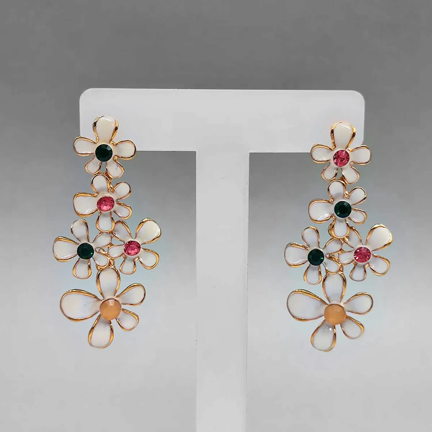 گوشواره گل zaya